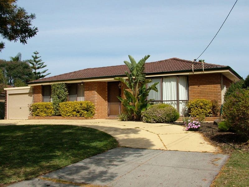 15 Jurien Way, THORNLIE WA 6108, Thornlie - Image 1