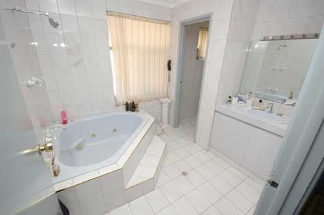 14 Trafalgar Gardens, MARANGAROO WA 6064, Marangaroo - Thumbnail 3
