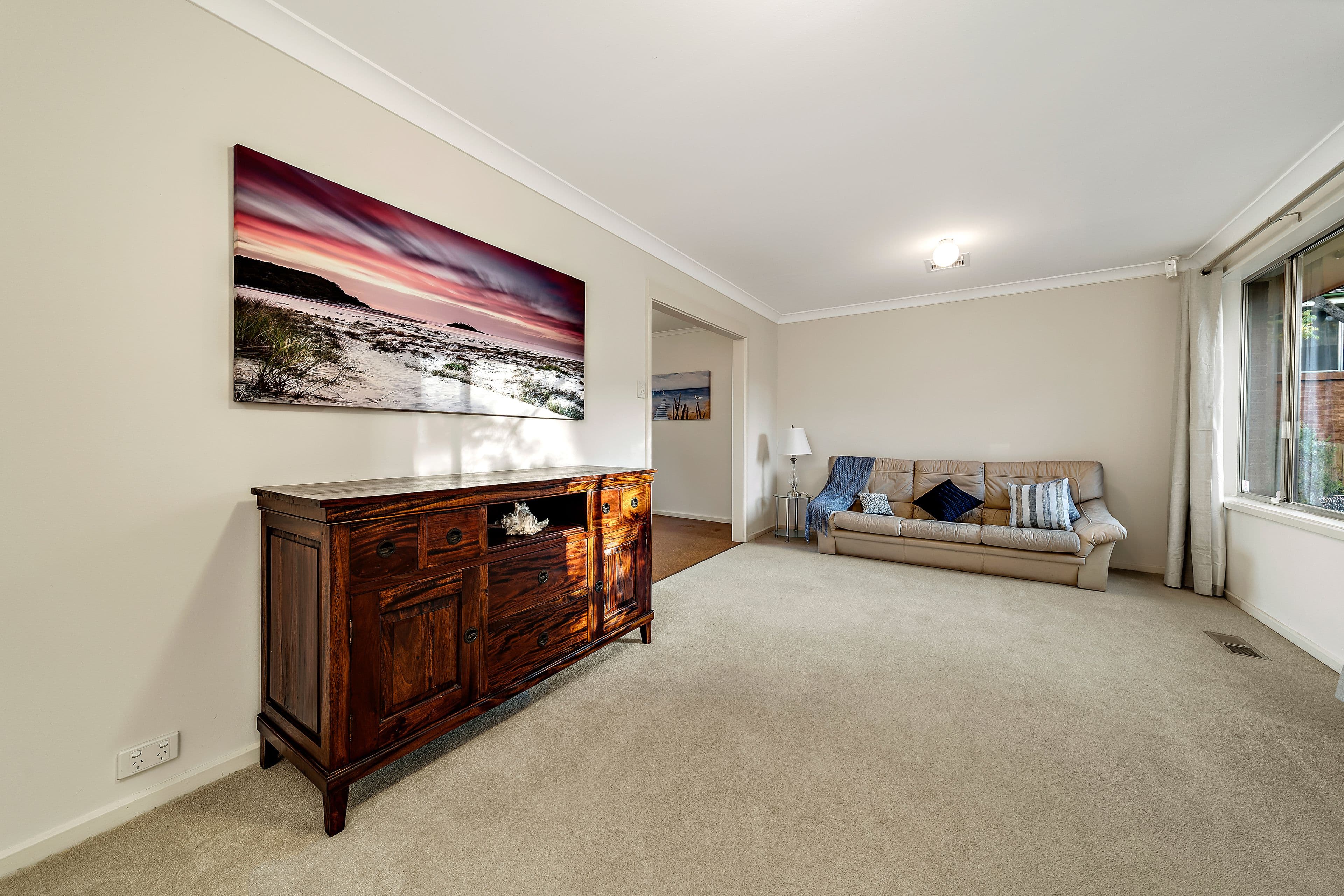88 Mackellar Crescent, Cook ACT 2614, Cook - Thumbnail 2