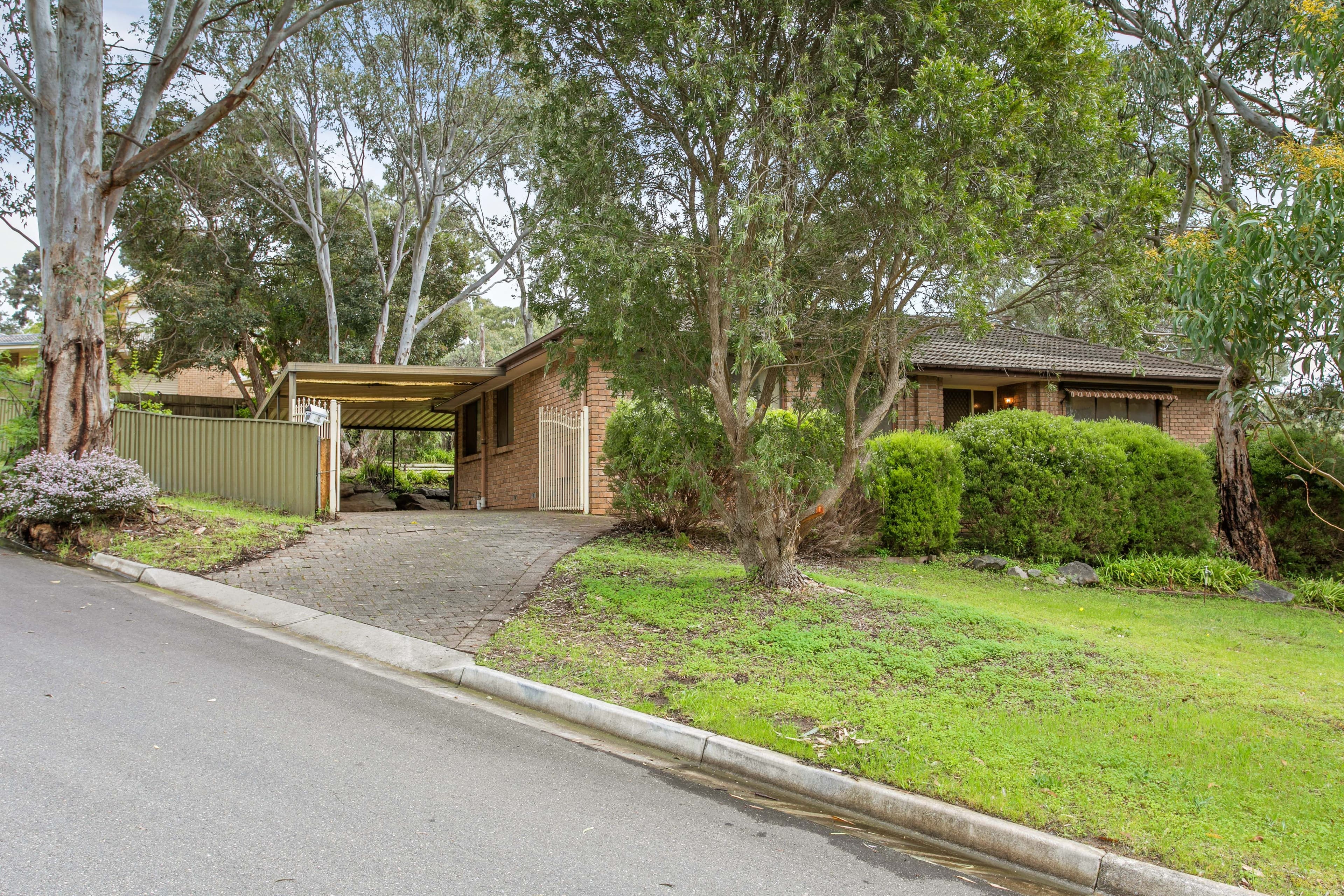 10 Redgum Place, Aberfoyle Park SA 5159, Aberfoyle Park - Thumbnail 2