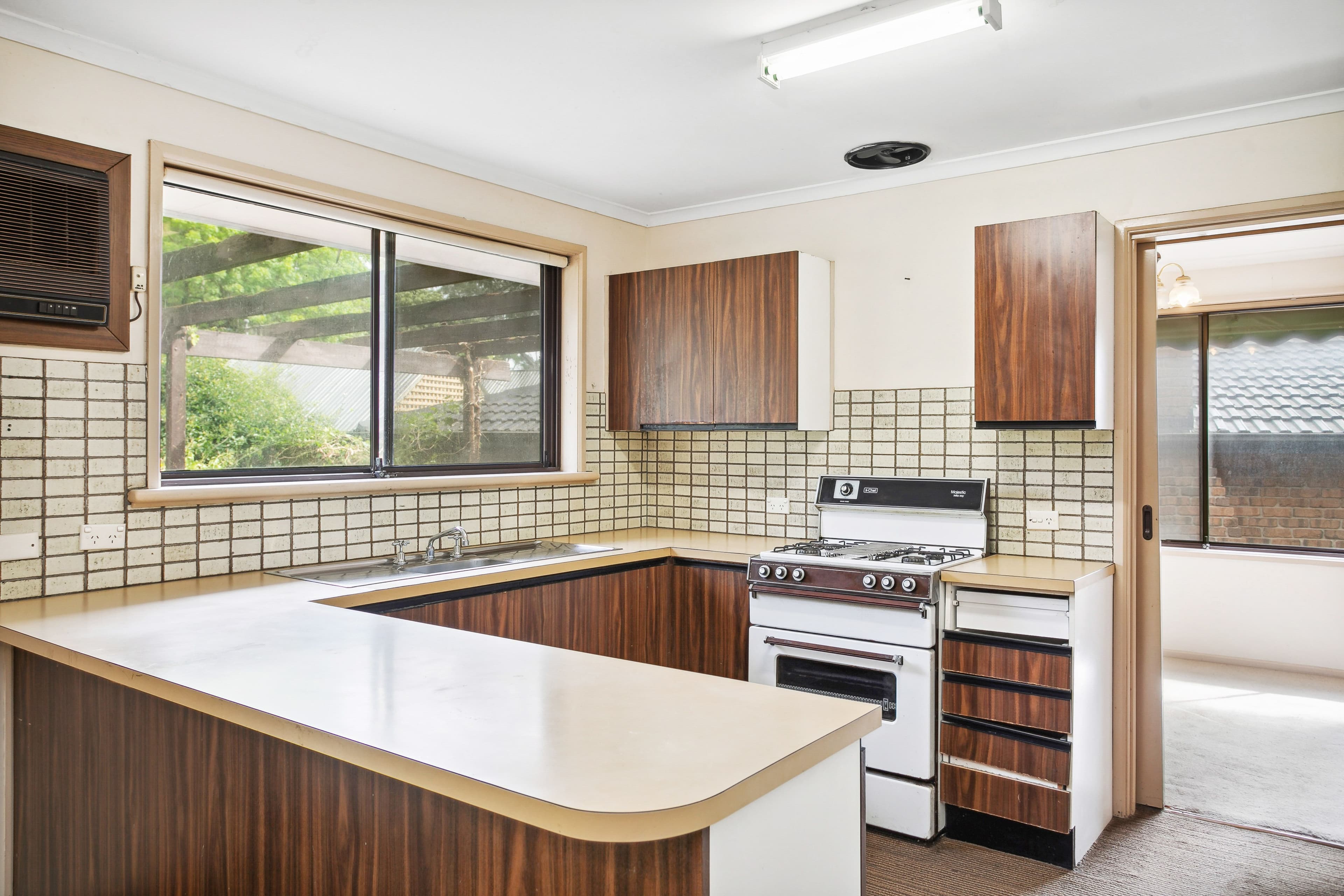 10 Redgum Place, Aberfoyle Park SA 5159, Aberfoyle Park - Thumbnail 6