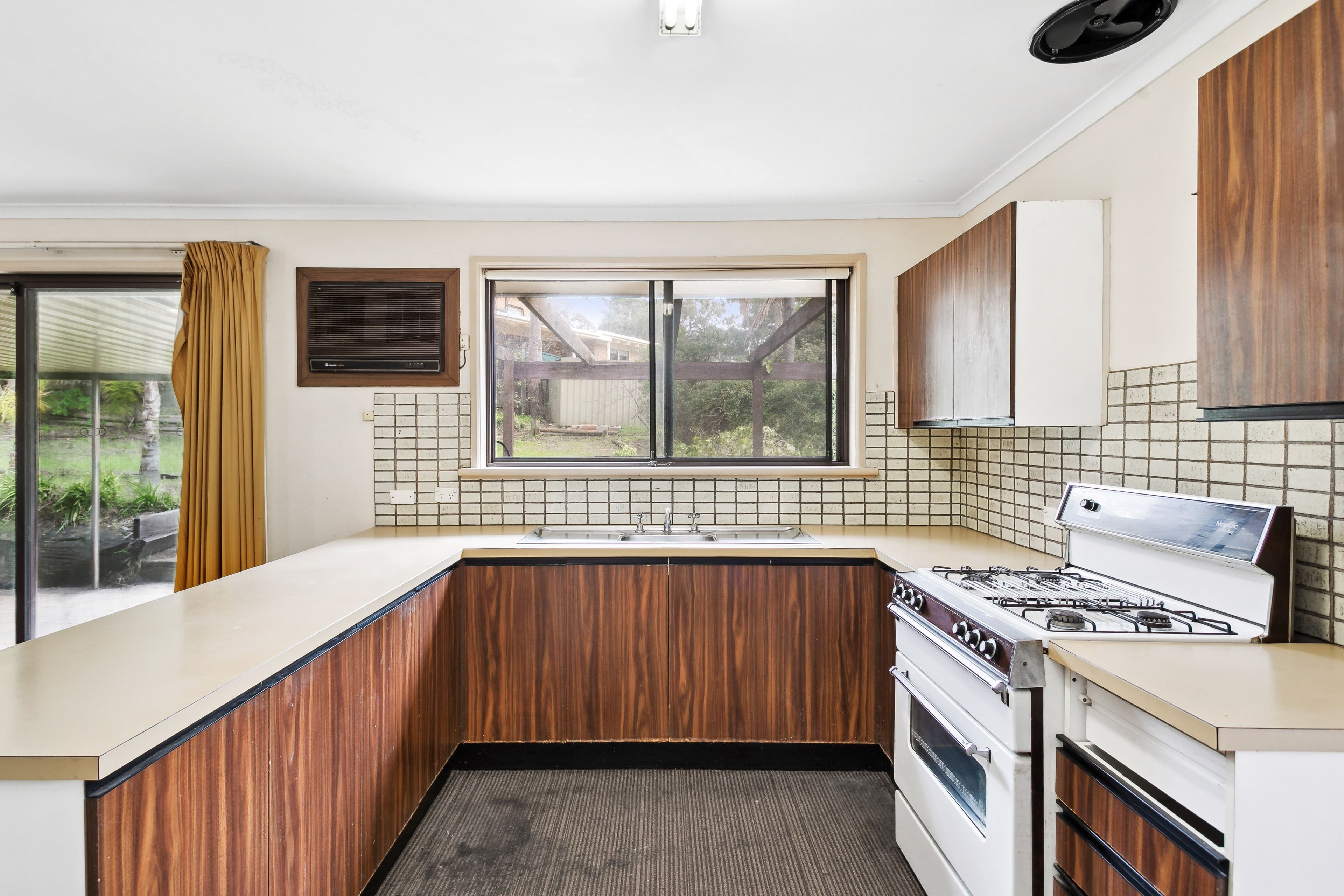 10 Redgum Place, Aberfoyle Park SA 5159, Aberfoyle Park - Thumbnail 7