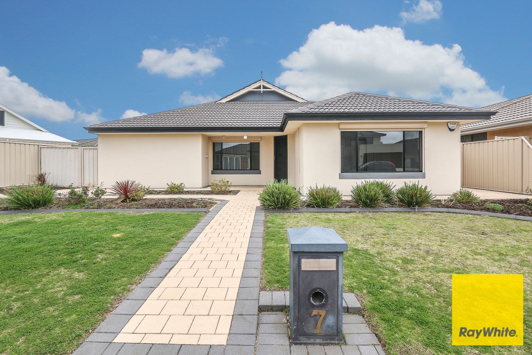 7 Bonarda Way, Caversham WA 6055, Caversham - Thumbnail 3