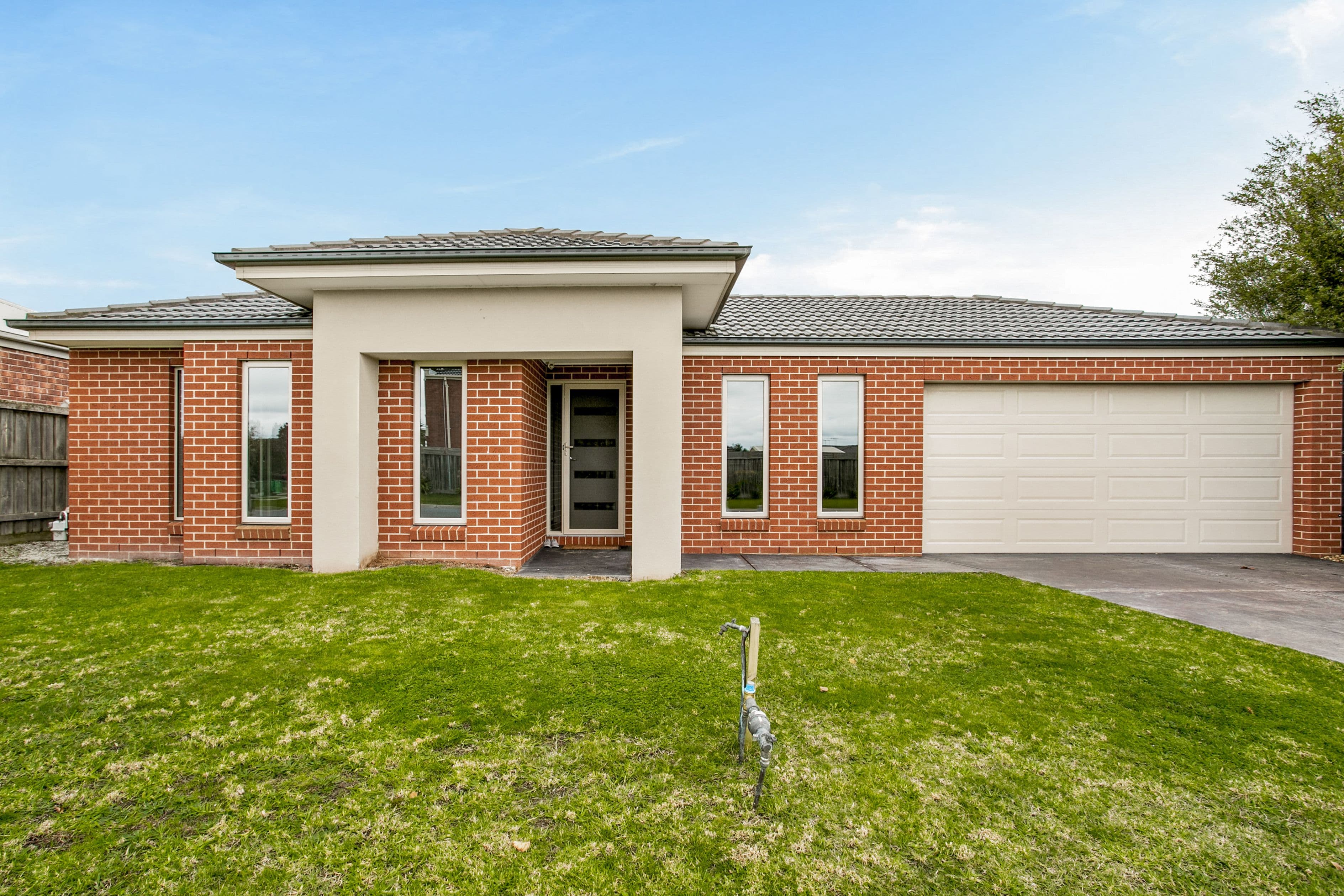 17 Greendale Boulevard, Pakenham VIC 3810, Pakenham - Image 1