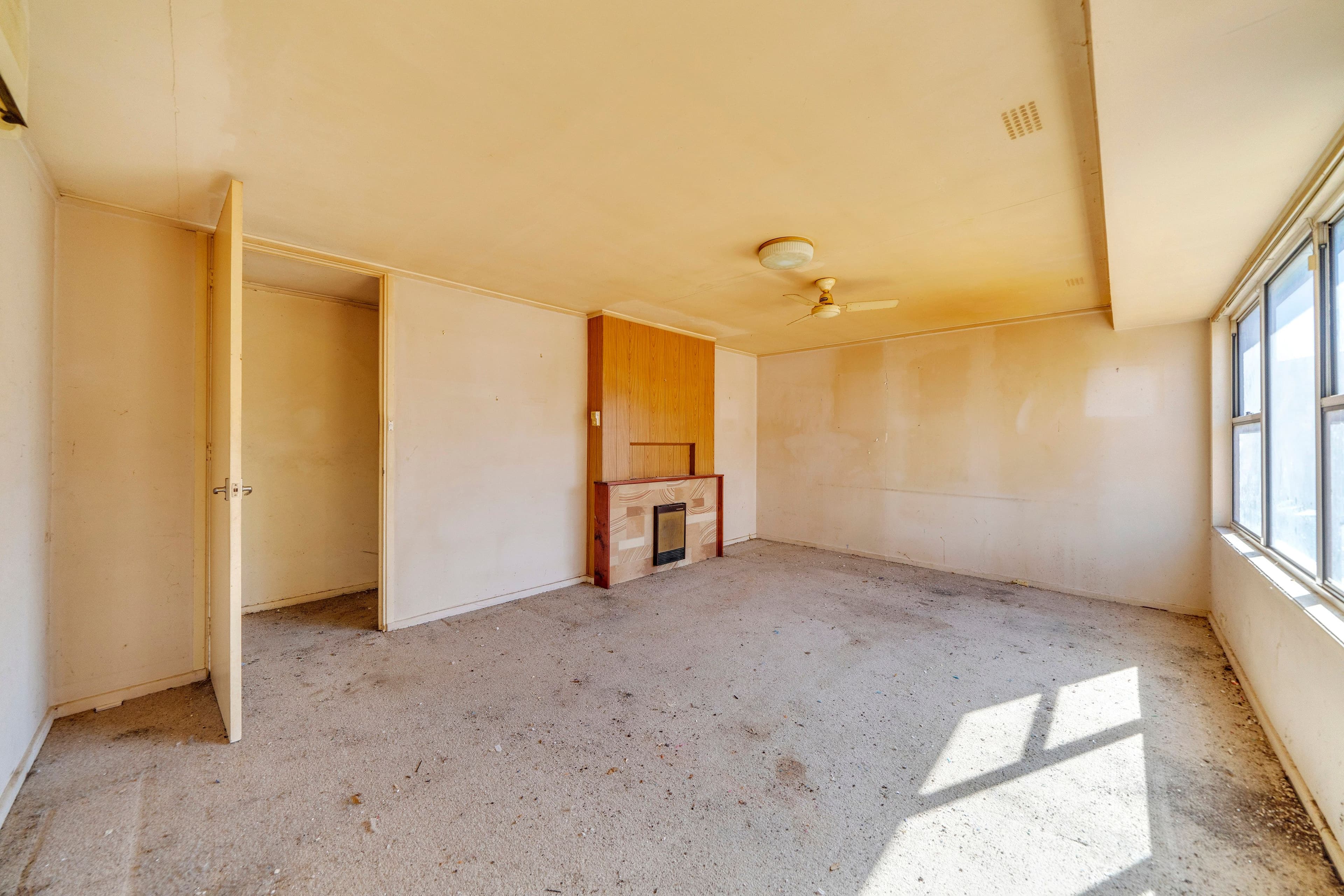 34 Coxen Street, Hughes ACT 2605, Hughes - Thumbnail 3