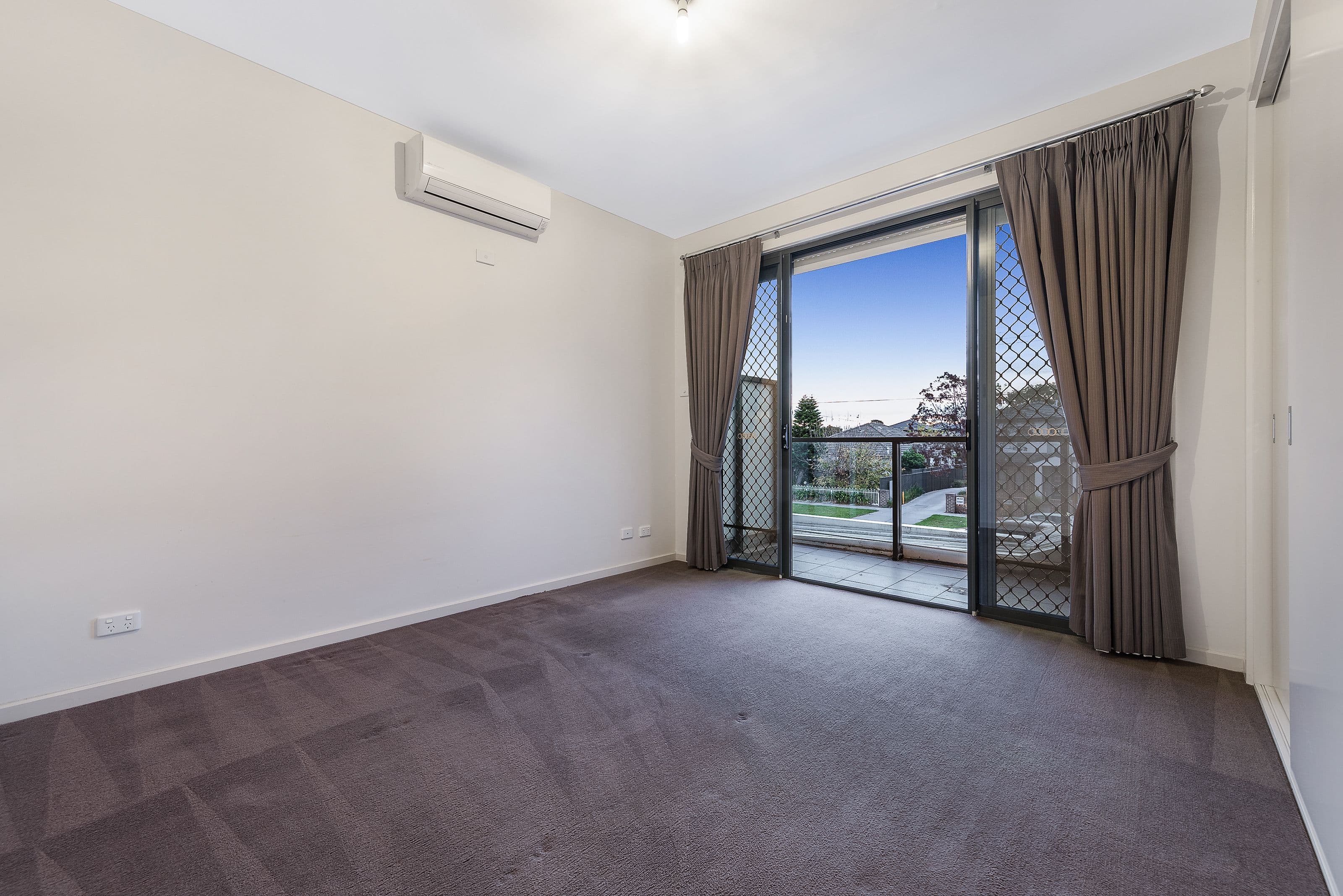 22 Burns Avenue, Clayton South VIC 3169, Clayton South - Thumbnail 8