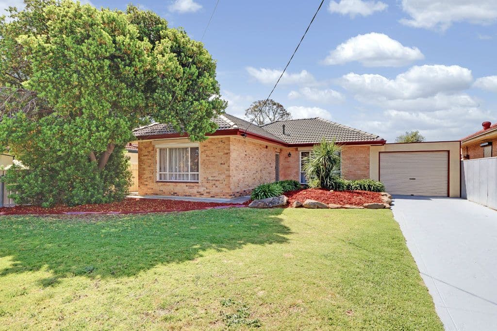 32 Sampson Road, MITCHELL PARK SA 5043, Mitchell Park - Image 1