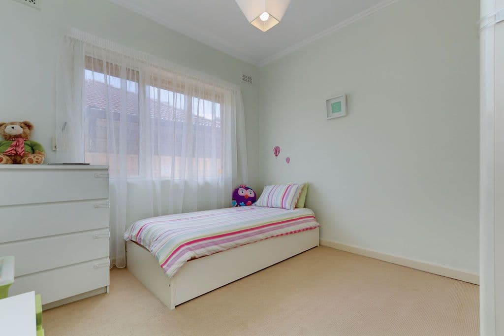 32 Sampson Road, MITCHELL PARK SA 5043, Mitchell Park - Thumbnail 8