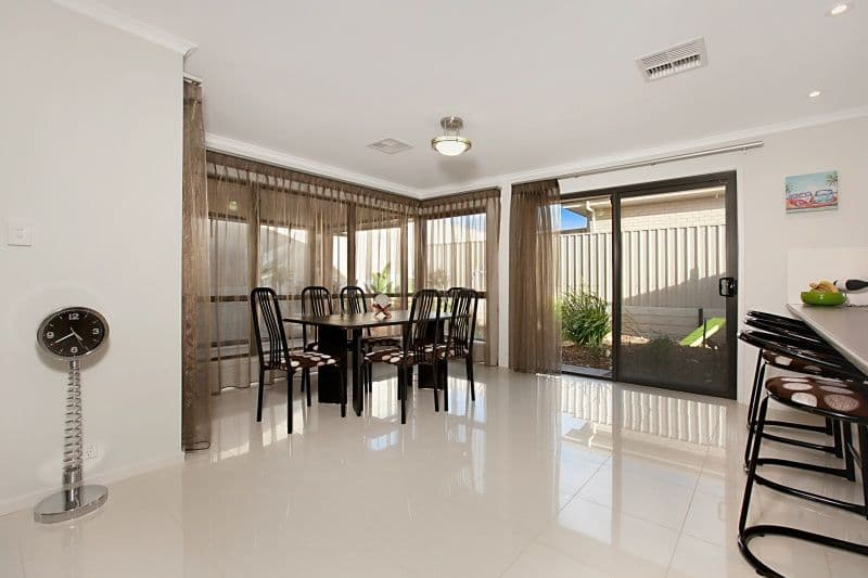 15 Byron Bay Boulevard, SEAFORD RISE SA 5169, Seaford Rise - Thumbnail 4