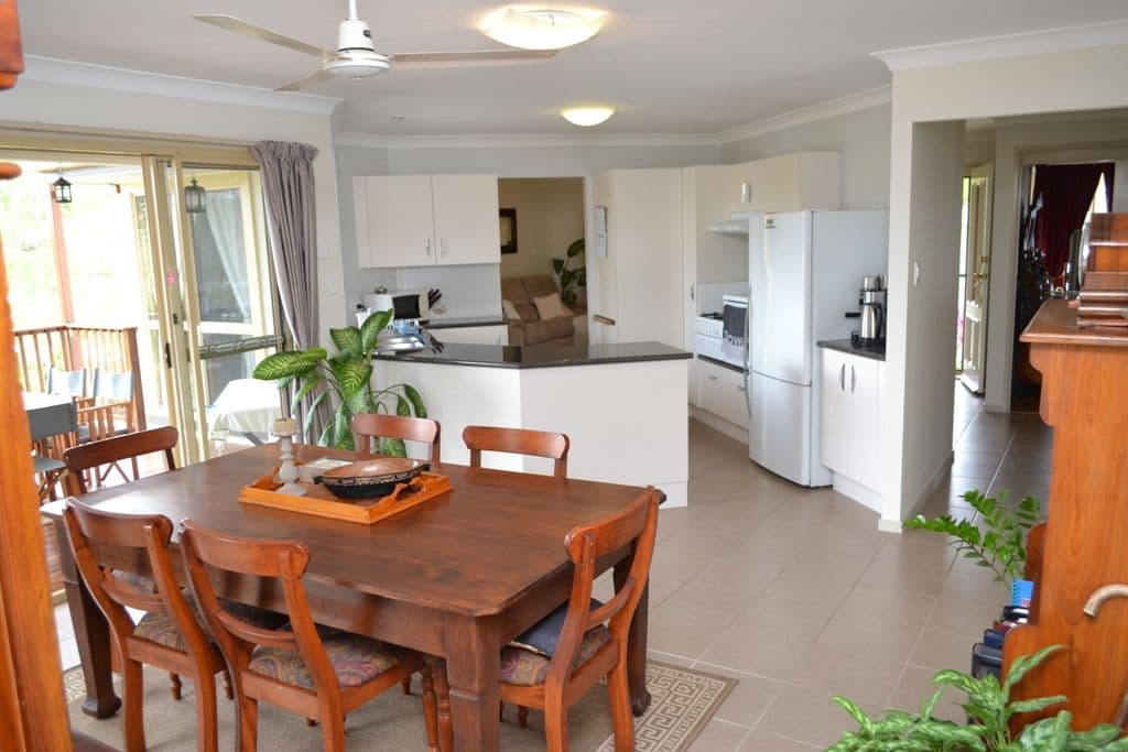 92 Serpentine Street, Cawarral QLD 4702, Cawarral - Thumbnail 3