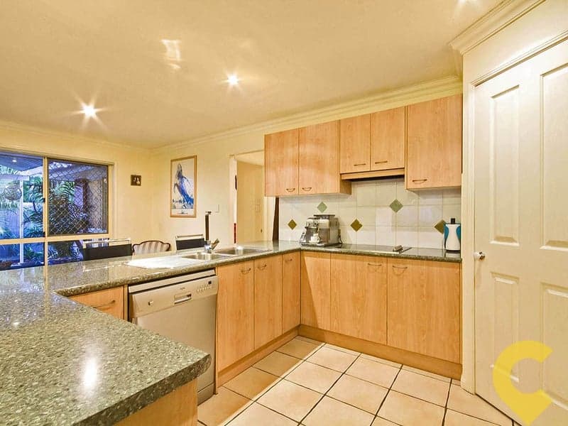 4 Mcconachie Court, Albany Creek - Thumbnail 4