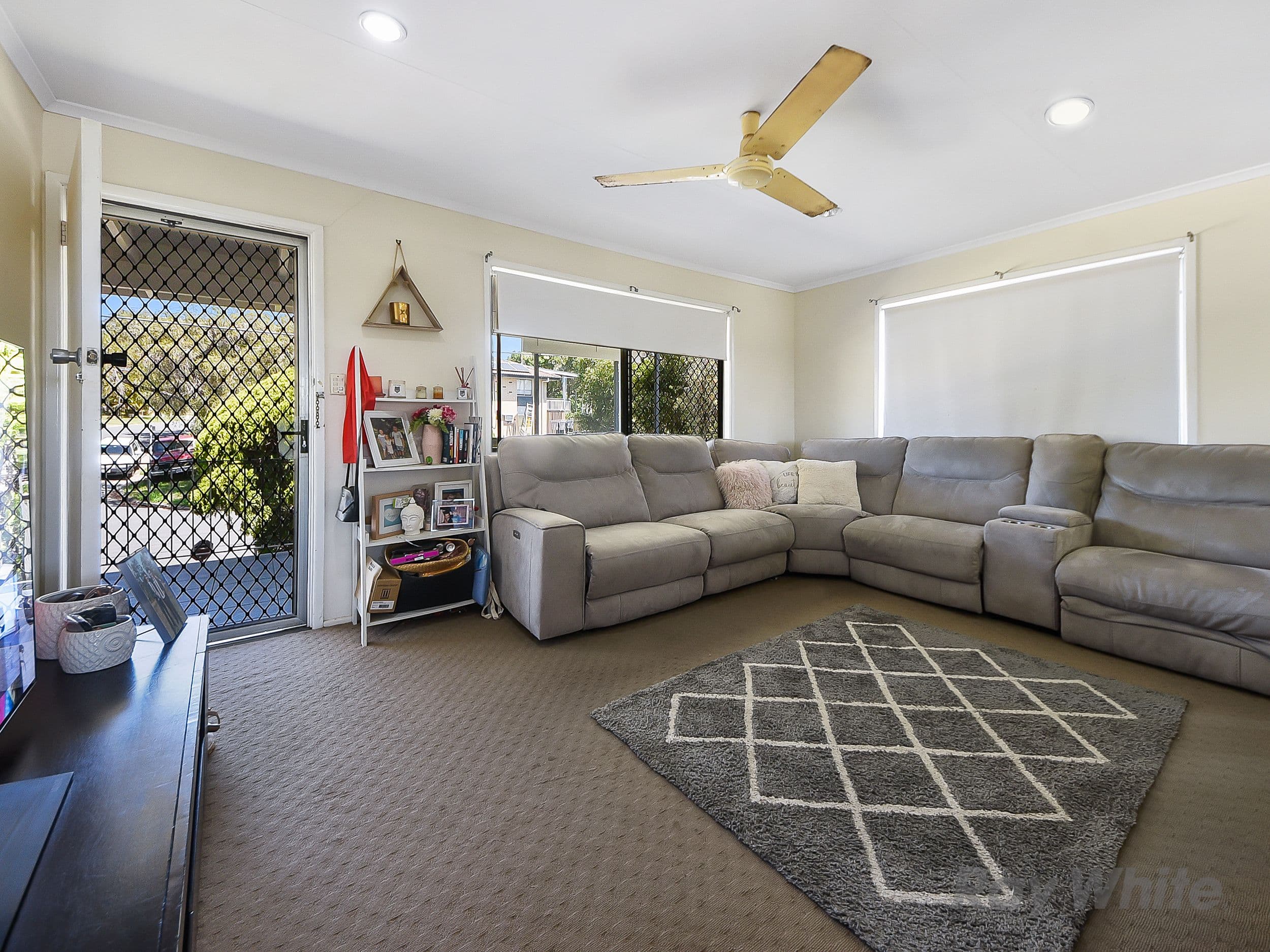 45 Woondaree Street, Bracken Ridge QLD 4017, Bracken Ridge - Thumbnail 2