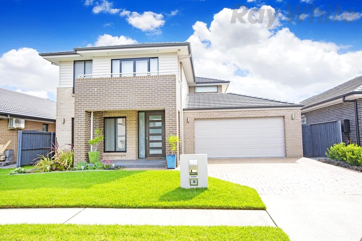 30 Pioneer Drive, Carnes Hill - Image 1