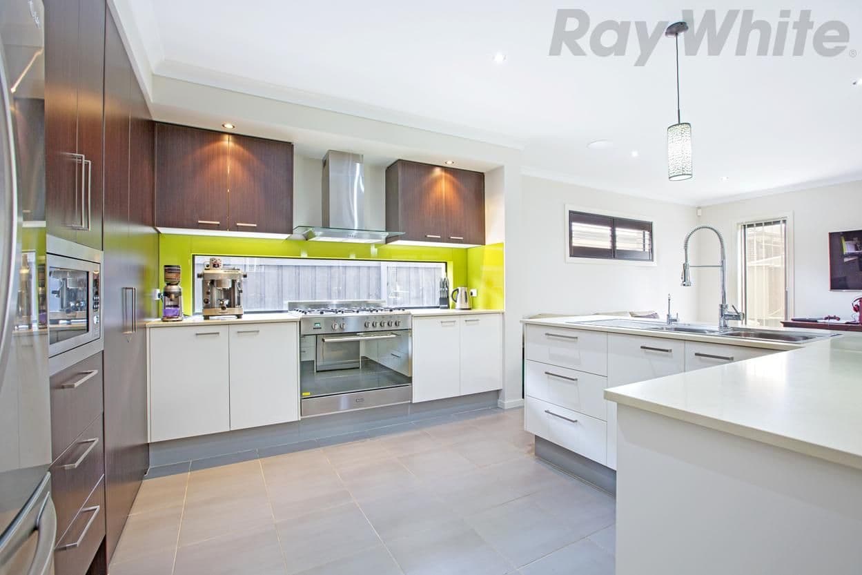 30 Pioneer Drive, Carnes Hill - Thumbnail 5