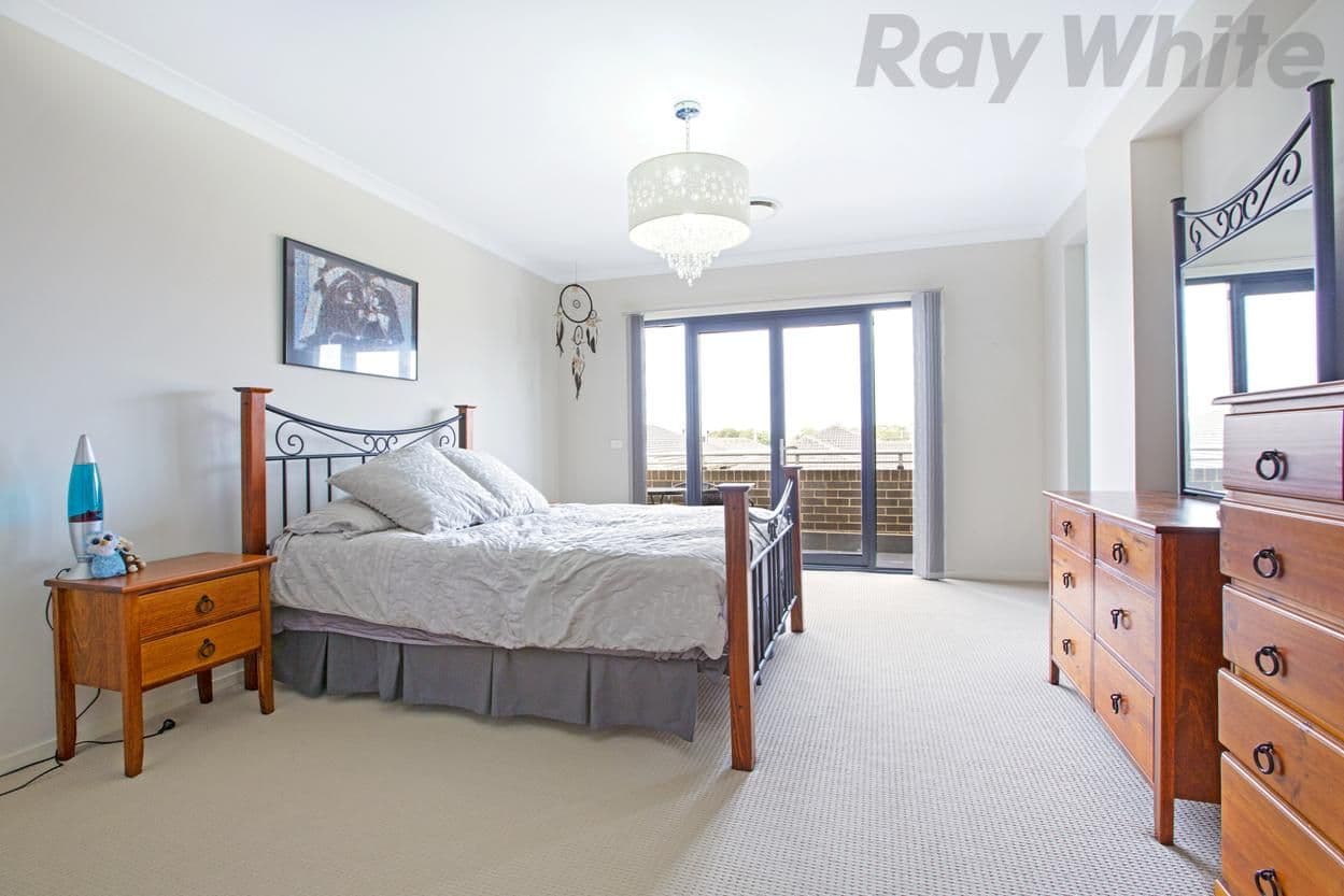 30 Pioneer Drive, Carnes Hill - Thumbnail 7