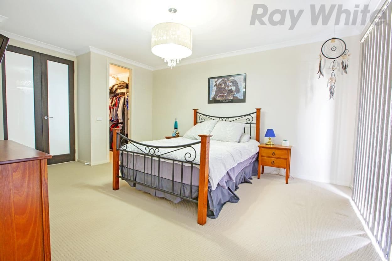 30 Pioneer Drive, Carnes Hill - Thumbnail 8