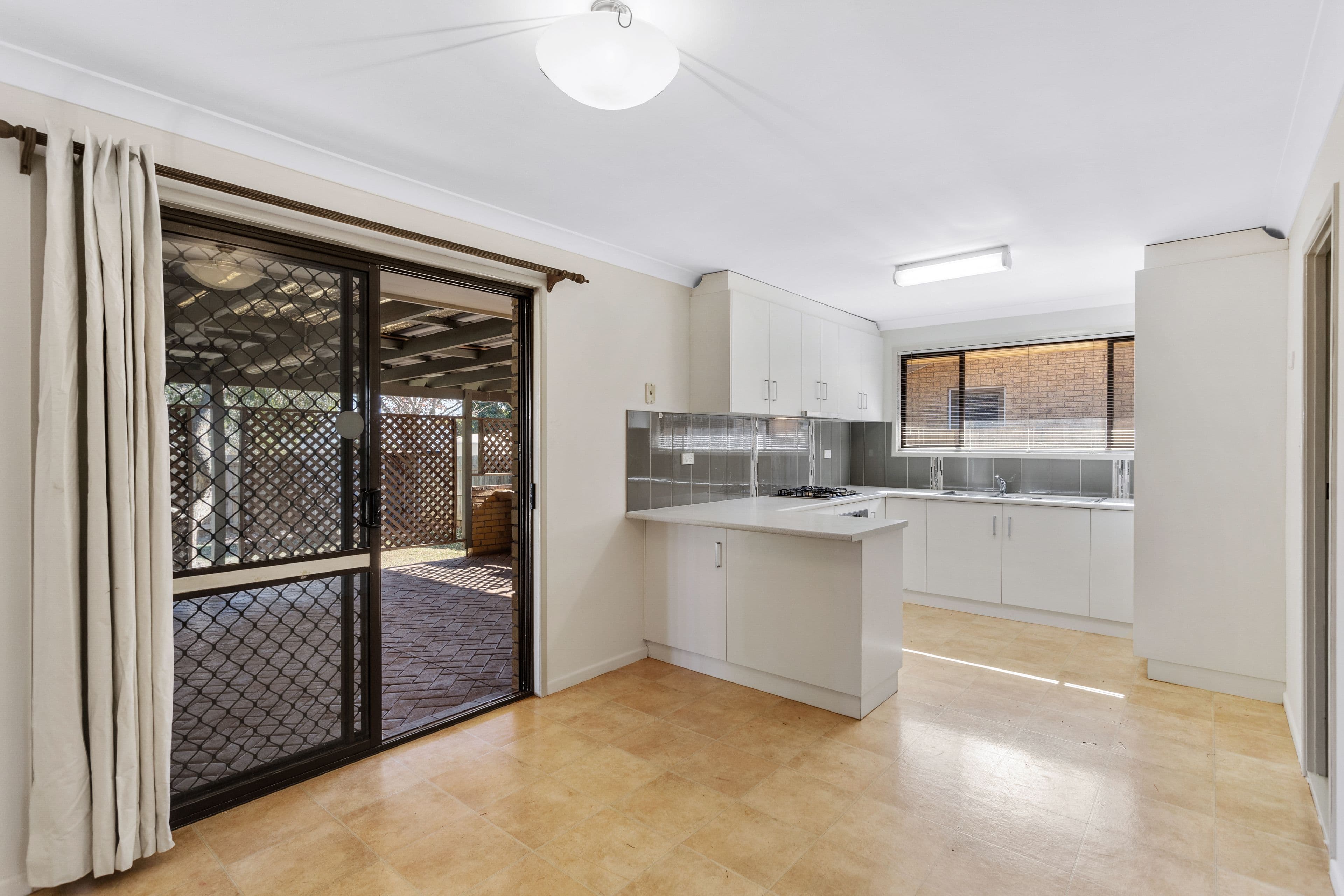 9 Ansett Court, Wilsonton QLD 4350, Wilsonton - Thumbnail 3