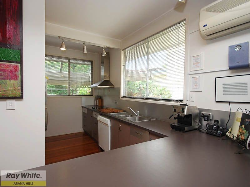 7   Franciscea Street, EVERTON HILLS QLD 4053, Everton Hills - Thumbnail 2