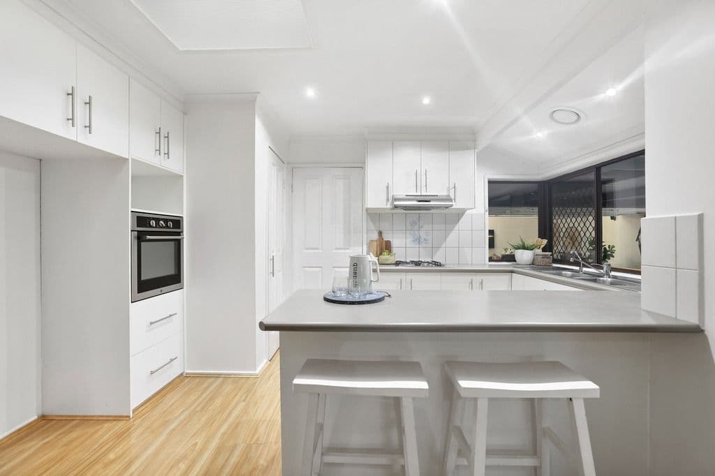 1 Queensbury Way, Werribee VIC 3030, Werribee - Thumbnail 8