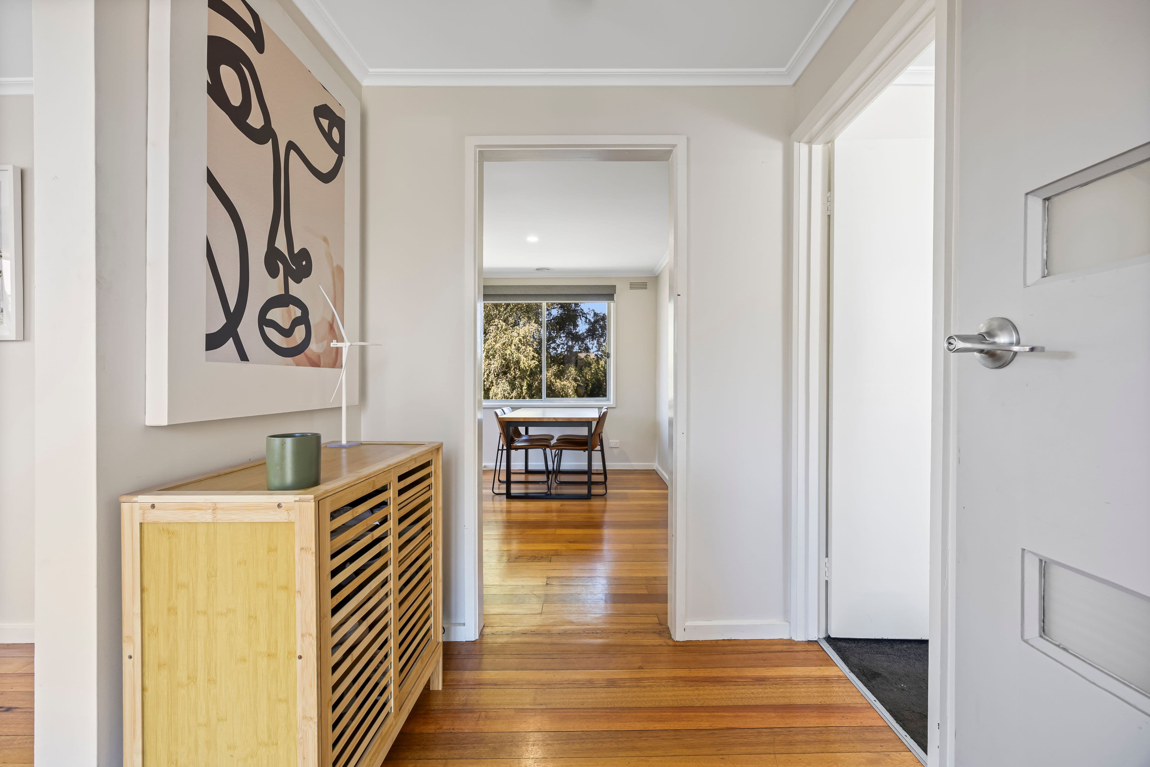 5 Frances Crescent, Ballarat East VIC 3350, Ballarat East - Thumbnail 3