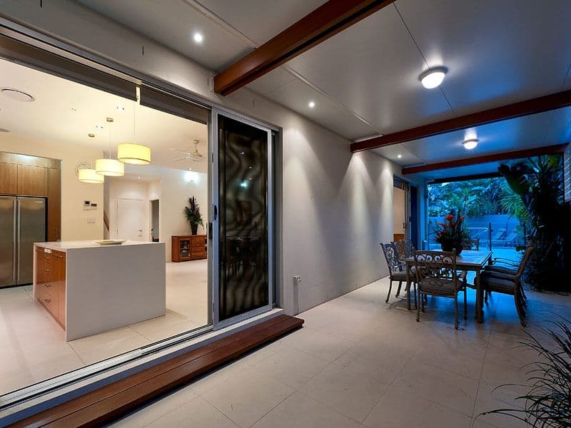 18 St Raphael Terrace, Sorrento QLD 4217, Sorrento - Thumbnail 8