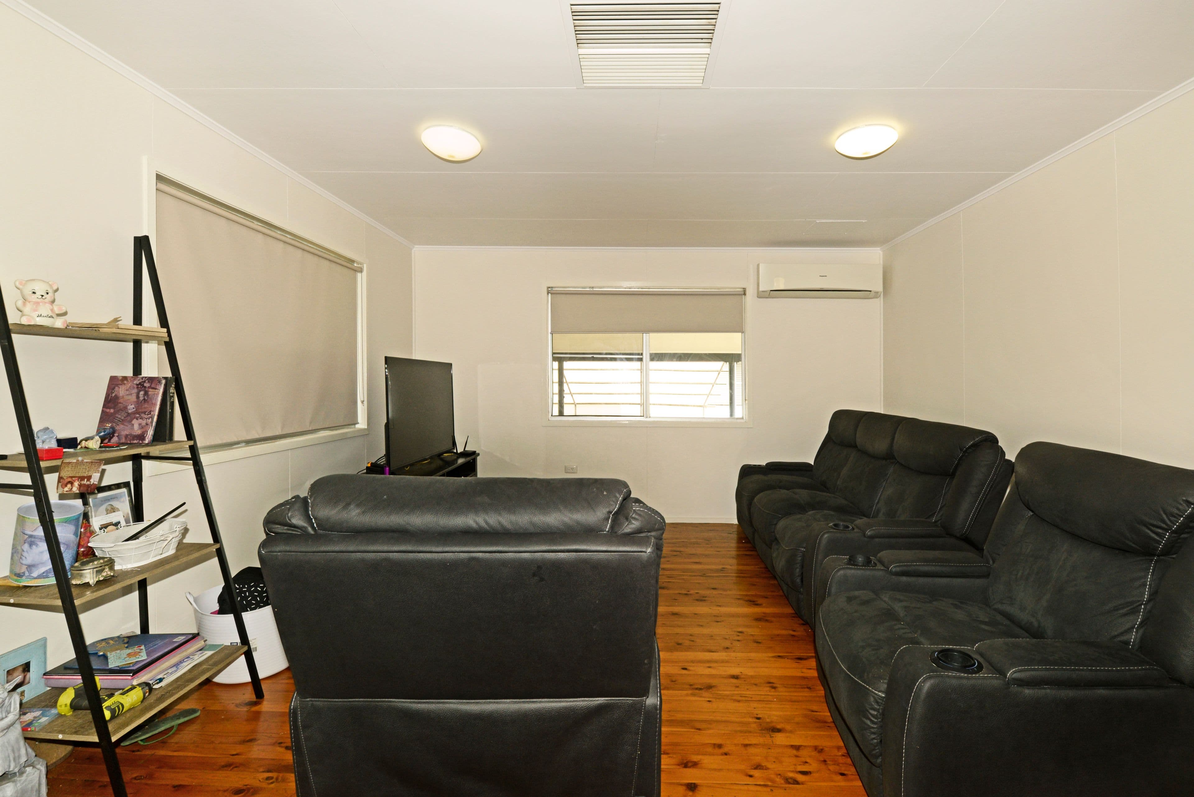 8 Castle Street, Biloela QLD 4715, Biloela - Thumbnail 2