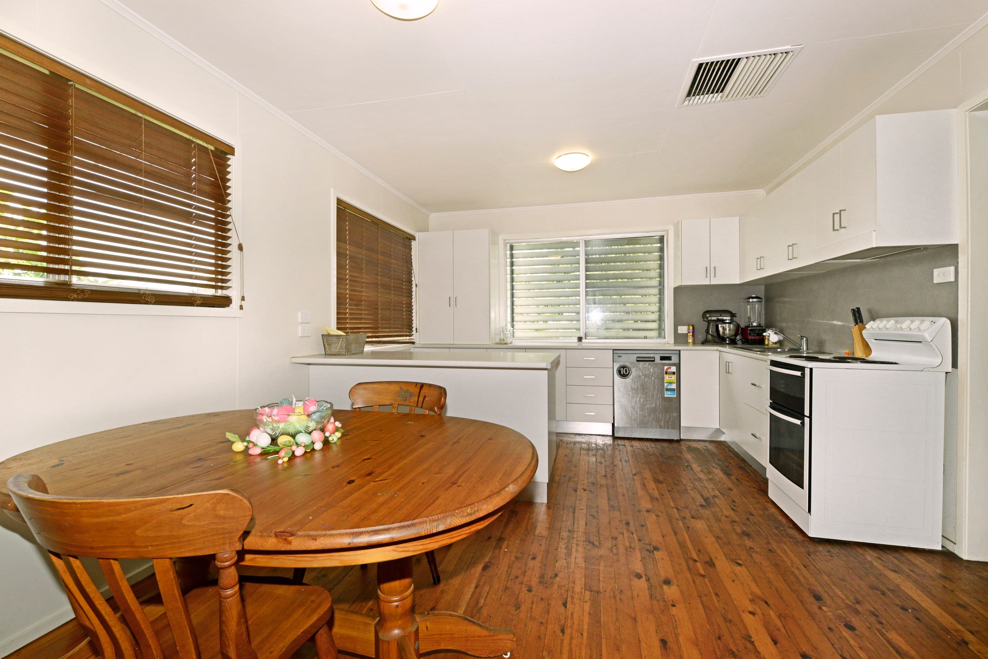 8 Castle Street, Biloela QLD 4715, Biloela - Thumbnail 3