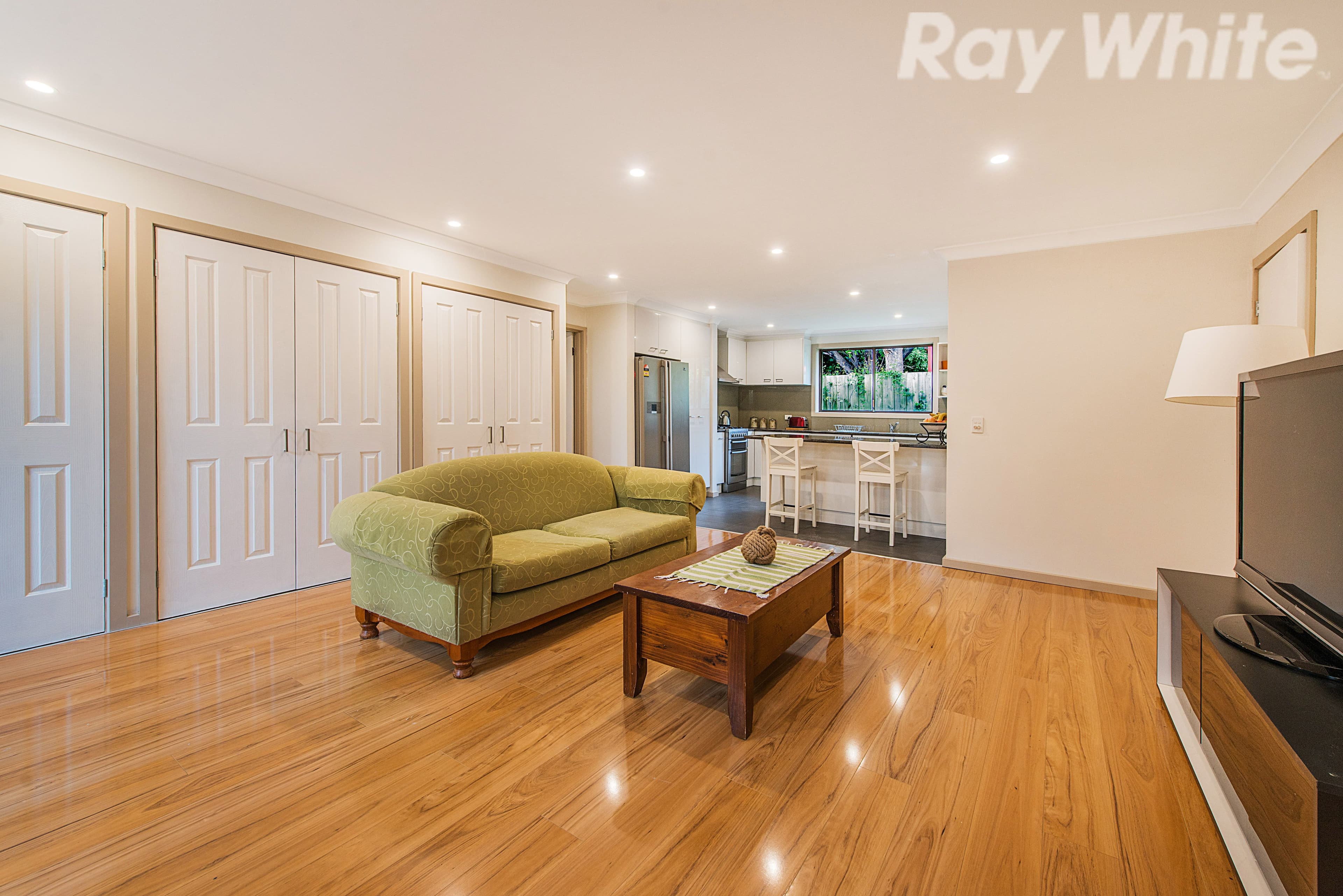 9 Hillview Drive, Kilsyth VIC 3137, Kilsyth - Thumbnail 5