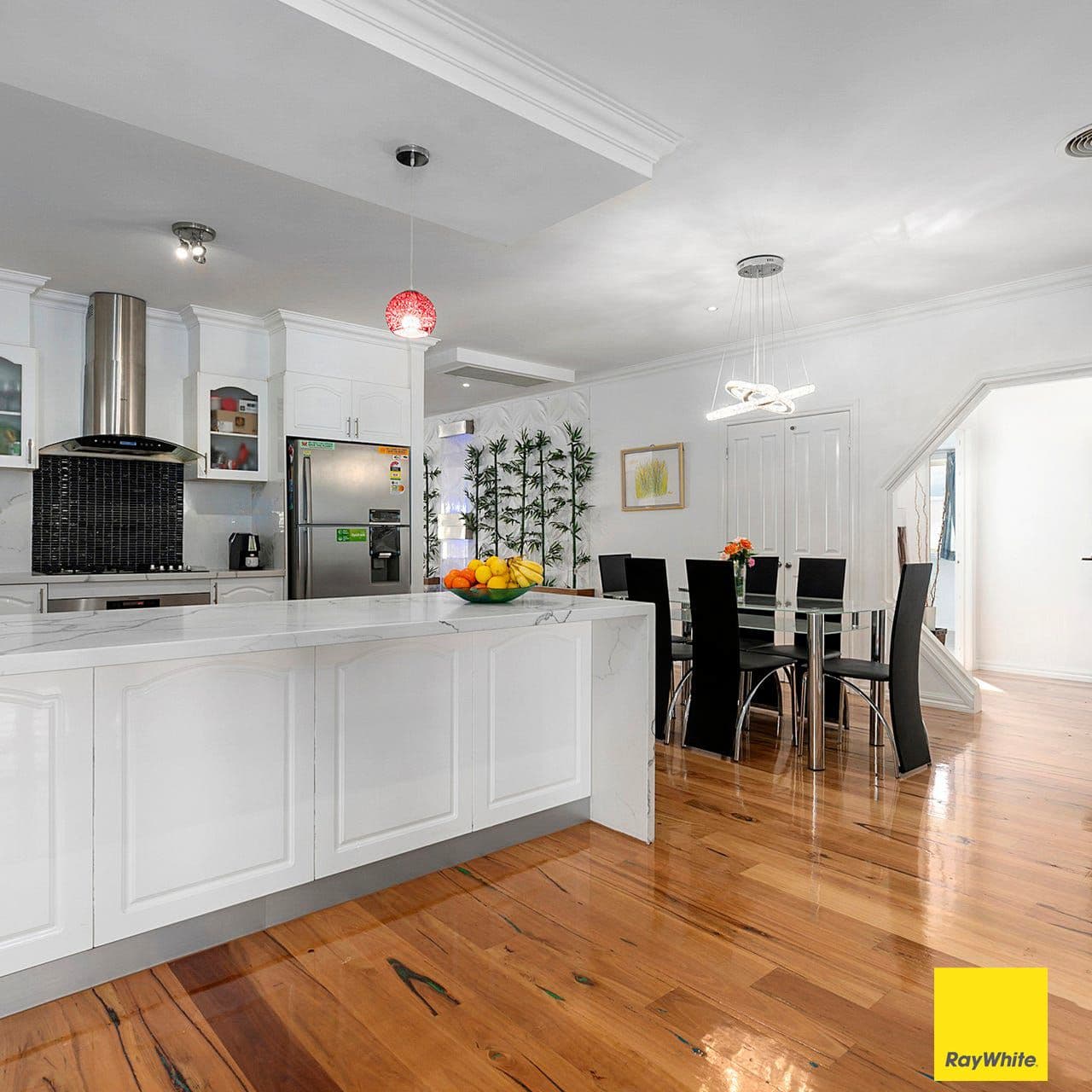 20 Scarborough Crescent, HARKNESS VIC 3337, Harkness - Thumbnail 6