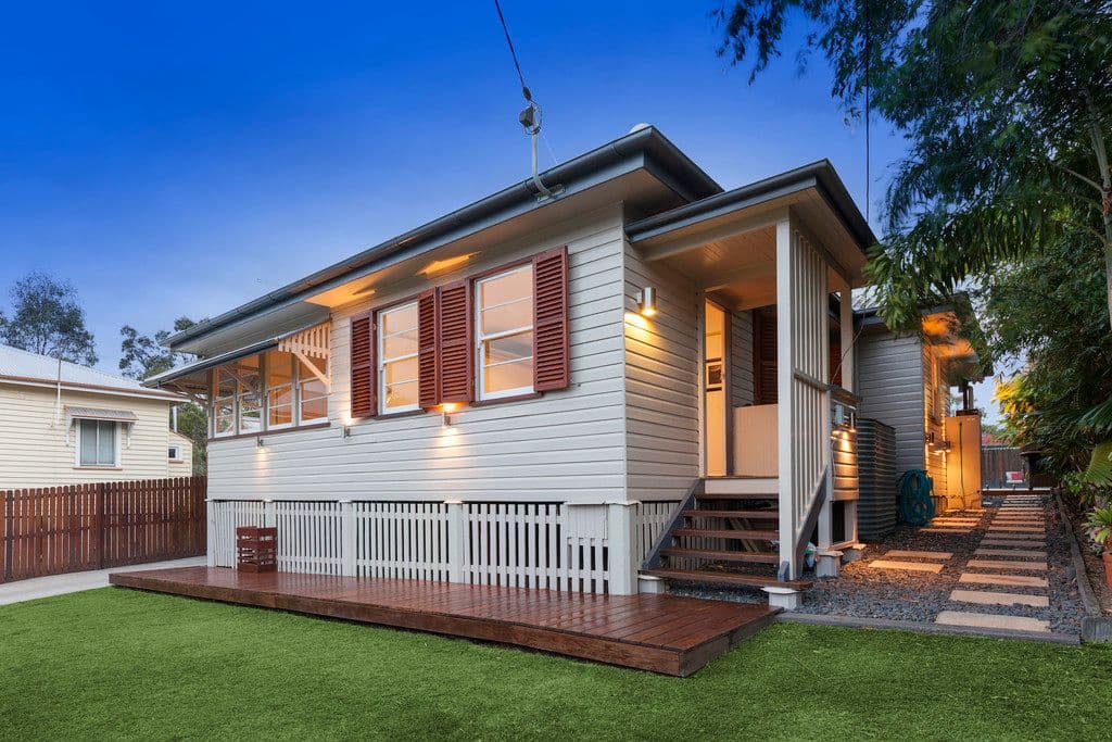 217 Boundary Road, Bardon QLD 4065, Bardon - Thumbnail 2
