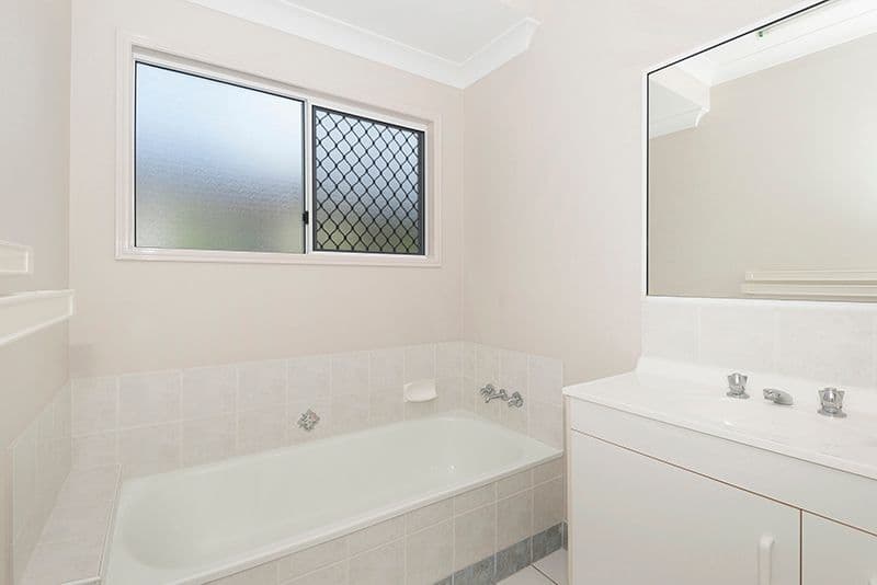 19 Blue Lake Court, Kirwan QLD 4817, Kirwan - Thumbnail 6