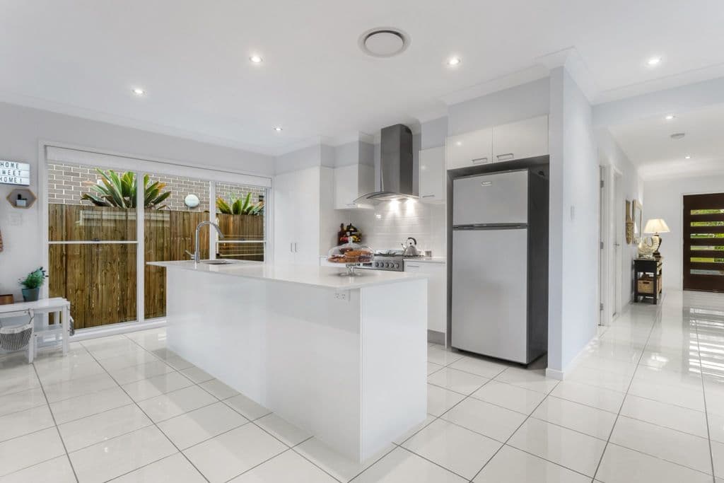 36 Taylor Street, Wavell Heights QLD 4012, Wavell Heights - Thumbnail 2