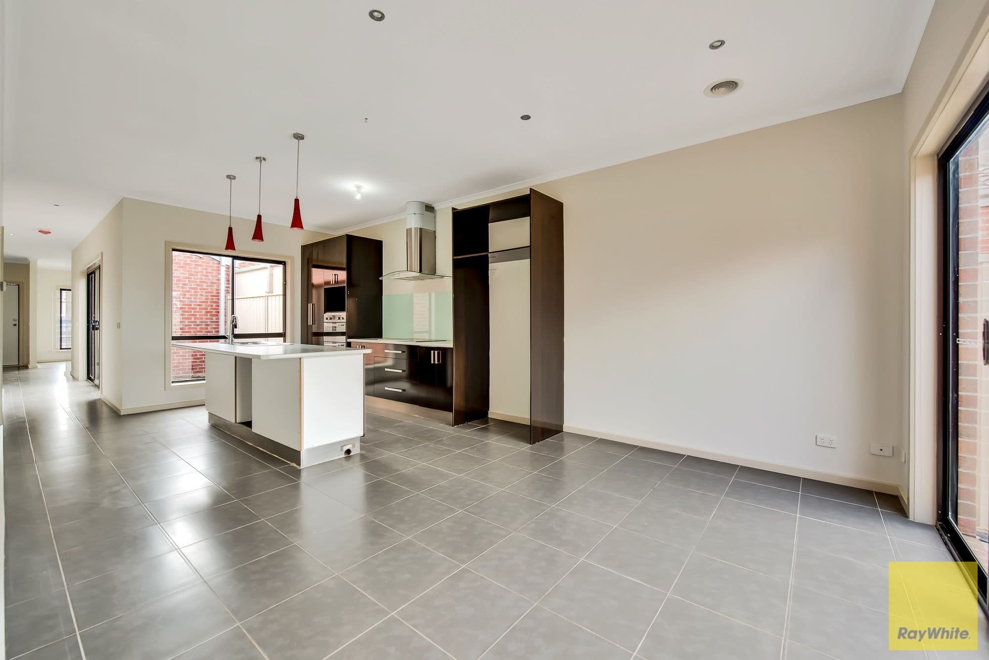13 Mcdougall Place, Truganina VIC 3029, Truganina - Thumbnail 4