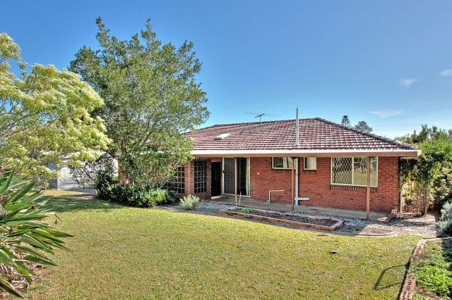 11 Deputor Street, ROCHEDALE SOUTH QLD 4123, Rochedale South - Thumbnail 4
