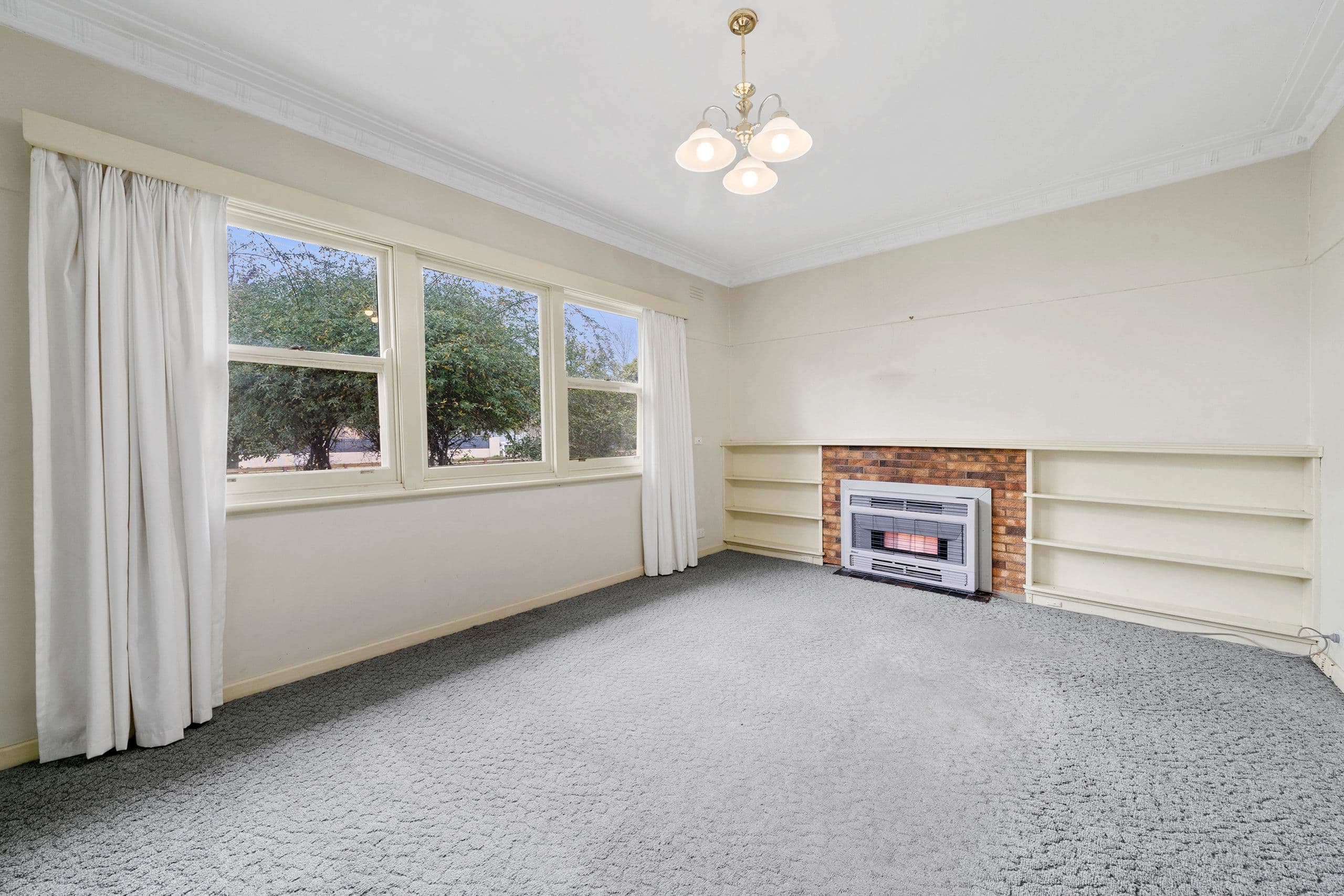 10 Harrison Avenue, Benalla VIC 3672, Benalla - Thumbnail 6