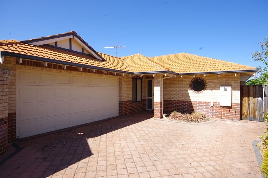 5b Karabil Way, NOLLAMARA WA 6061, Nollamara - Image 1