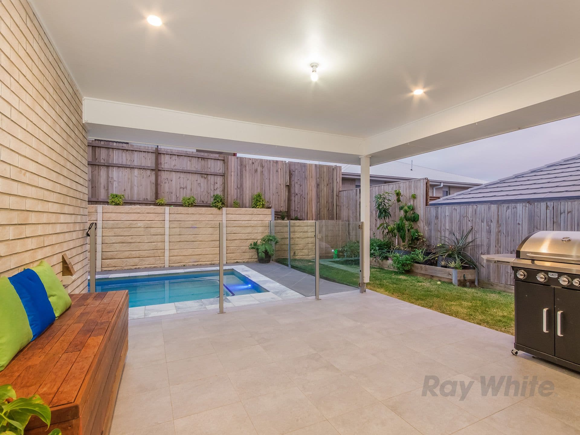 16 Hunter Street, ORMEAU HILLS QLD 4208, Ormeau Hills - Thumbnail 7