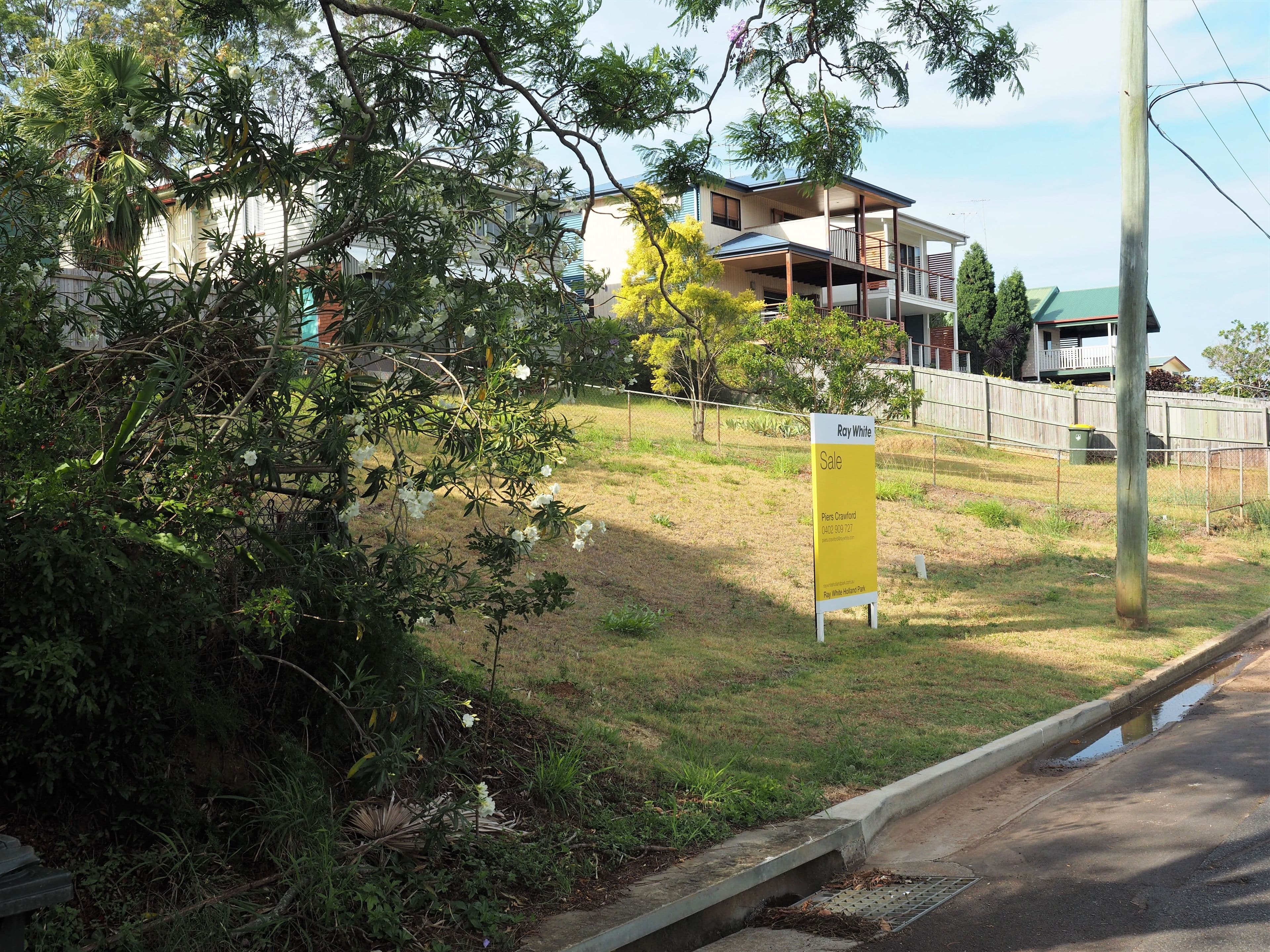 53 Pickthorne Street, Holland Park West QLD 4121, Holland Park West - Thumbnail 2