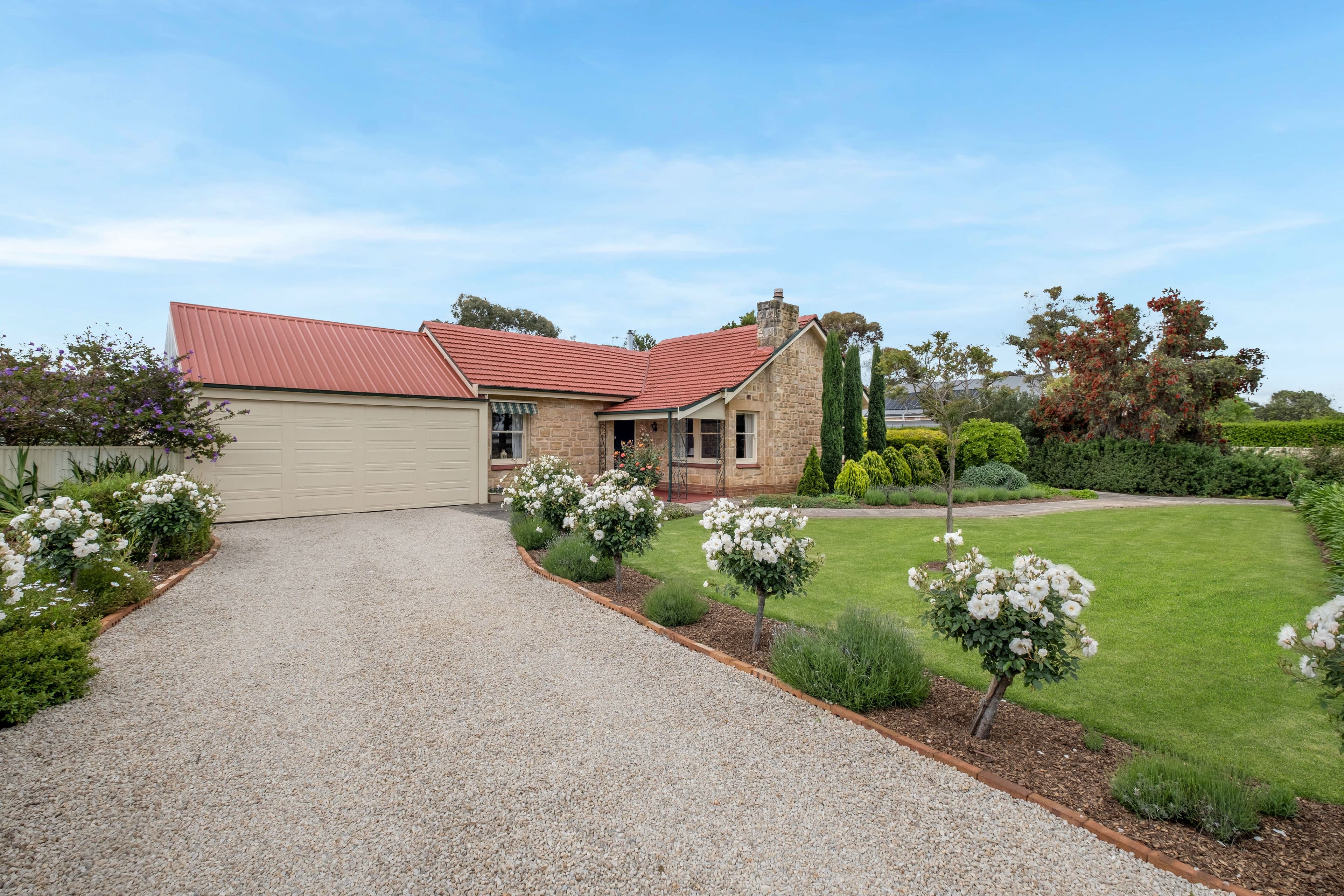11 ASHBOURNE Road, Strathalbyn SA 5255, Strathalbyn - Image 1