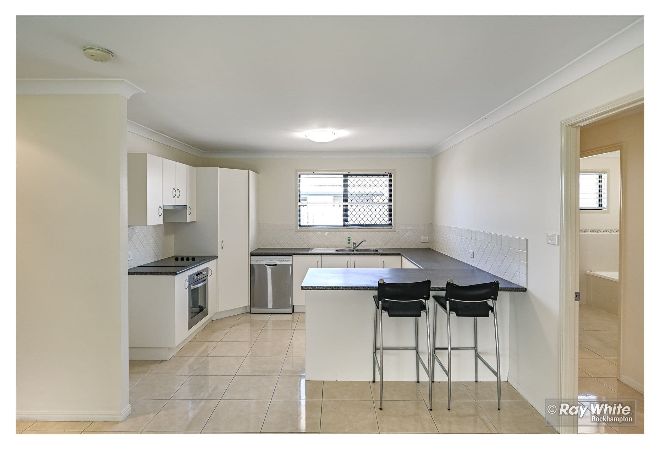 4 Tamarind Avenue, Norman Gardens QLD 4701, Norman Gardens - Thumbnail 5