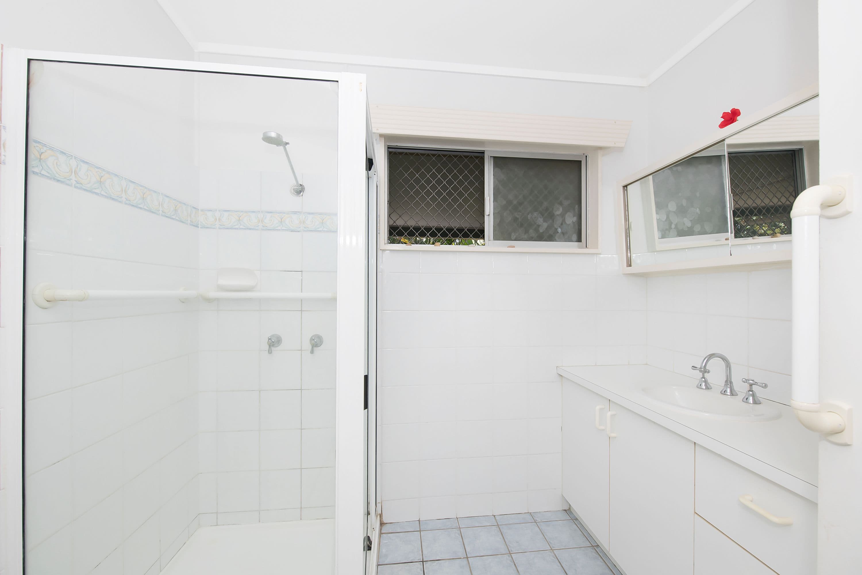 13 Hayman Avenue, Cranbrook QLD 4814, Cranbrook - Thumbnail 8