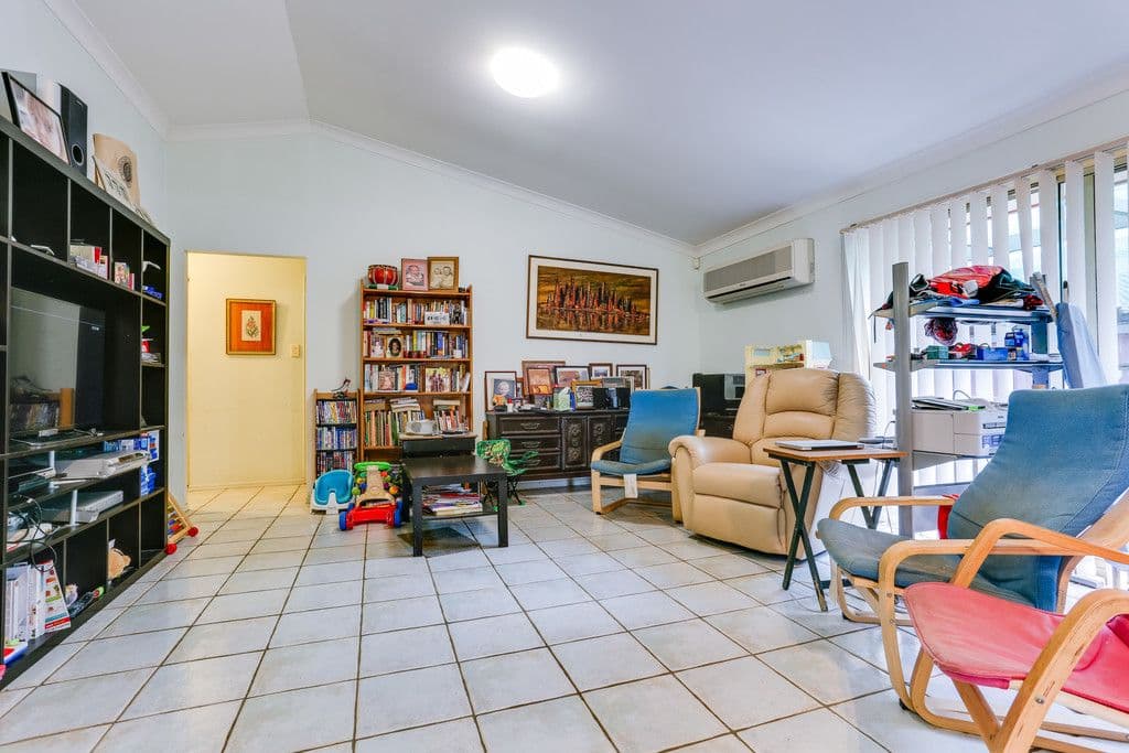 39 Hampstead Street, Forest Lake QLD 4078, Forest Lake - Thumbnail 3