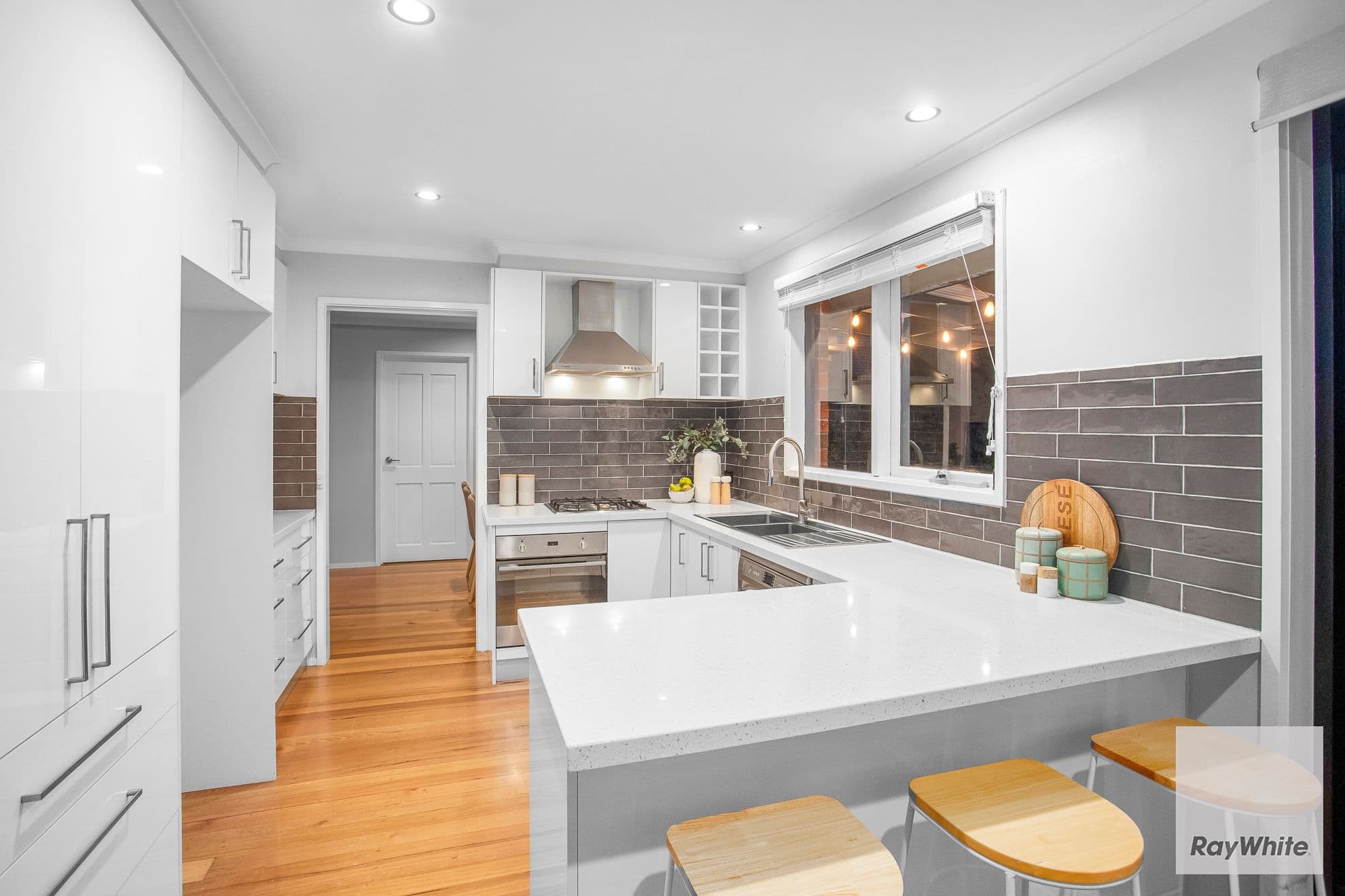 37 Dongola Road, Keilor Downs VIC 3038, Keilor Downs - Thumbnail 2