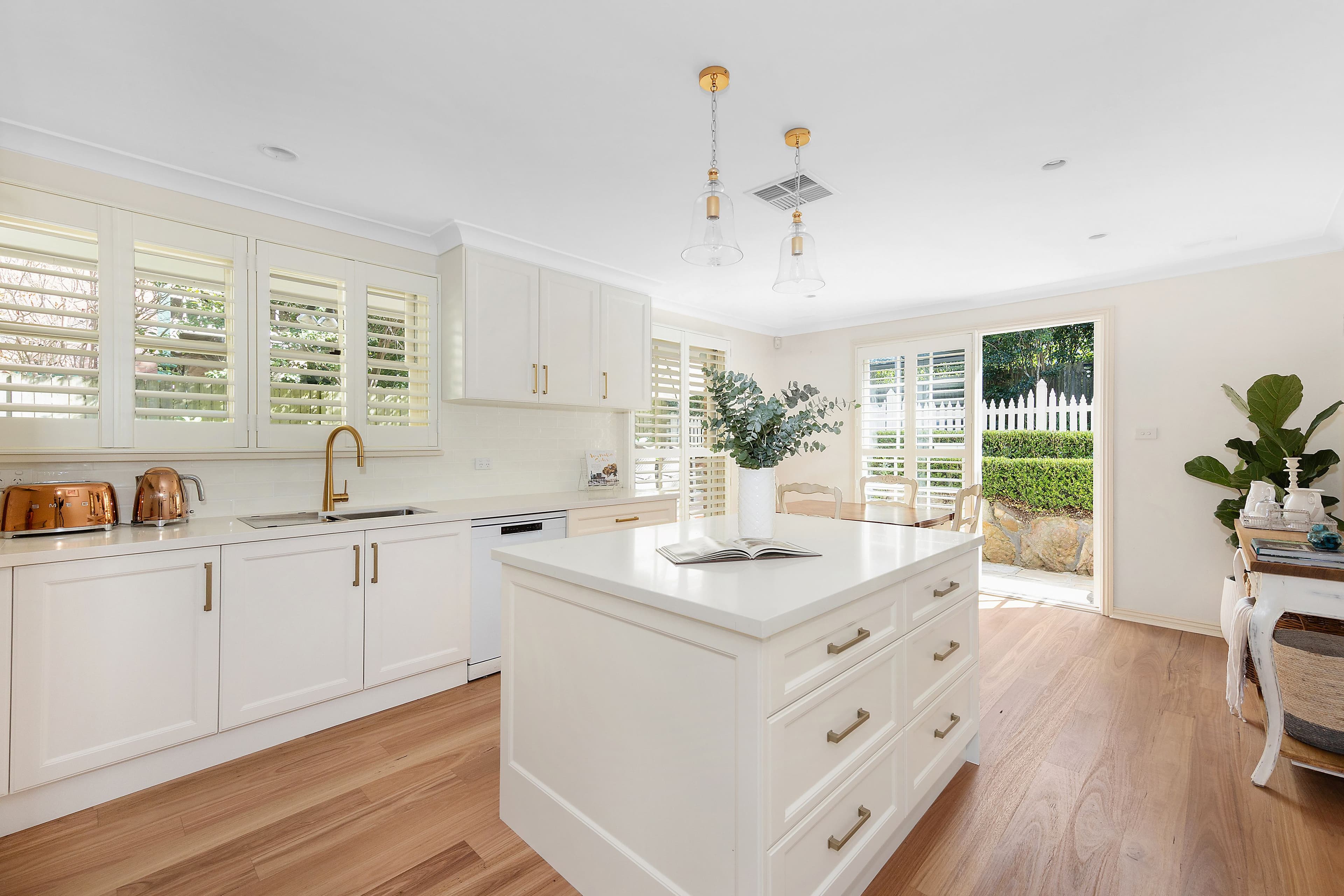 10 Womerah Street, Turramurra NSW 2074, Turramurra - Thumbnail 3