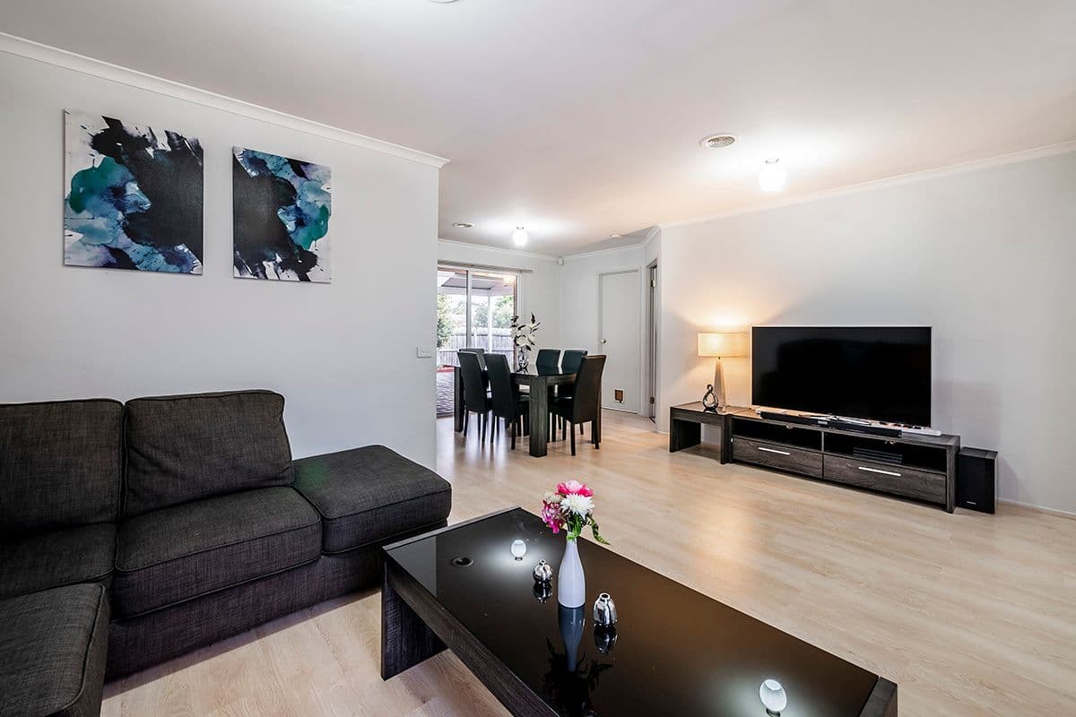 4 Shadi Court, Cranbourne West VIC 3977, Cranbourne West - Thumbnail 5