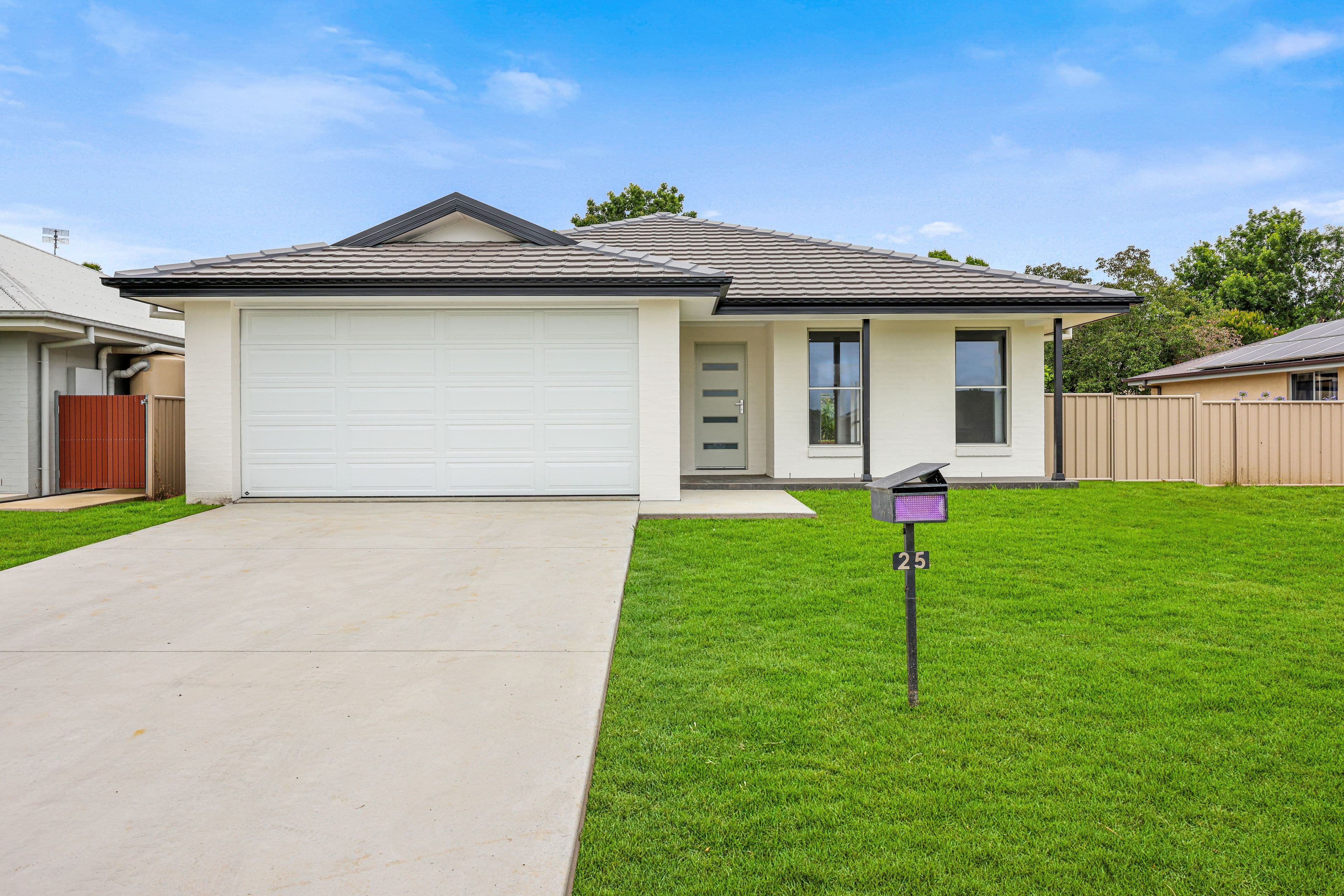 25 Milburn Road, Tamworth NSW 2340, Oxley Vale - Image 1