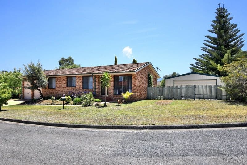 7 Parlour Close, North Nowra - Image 1