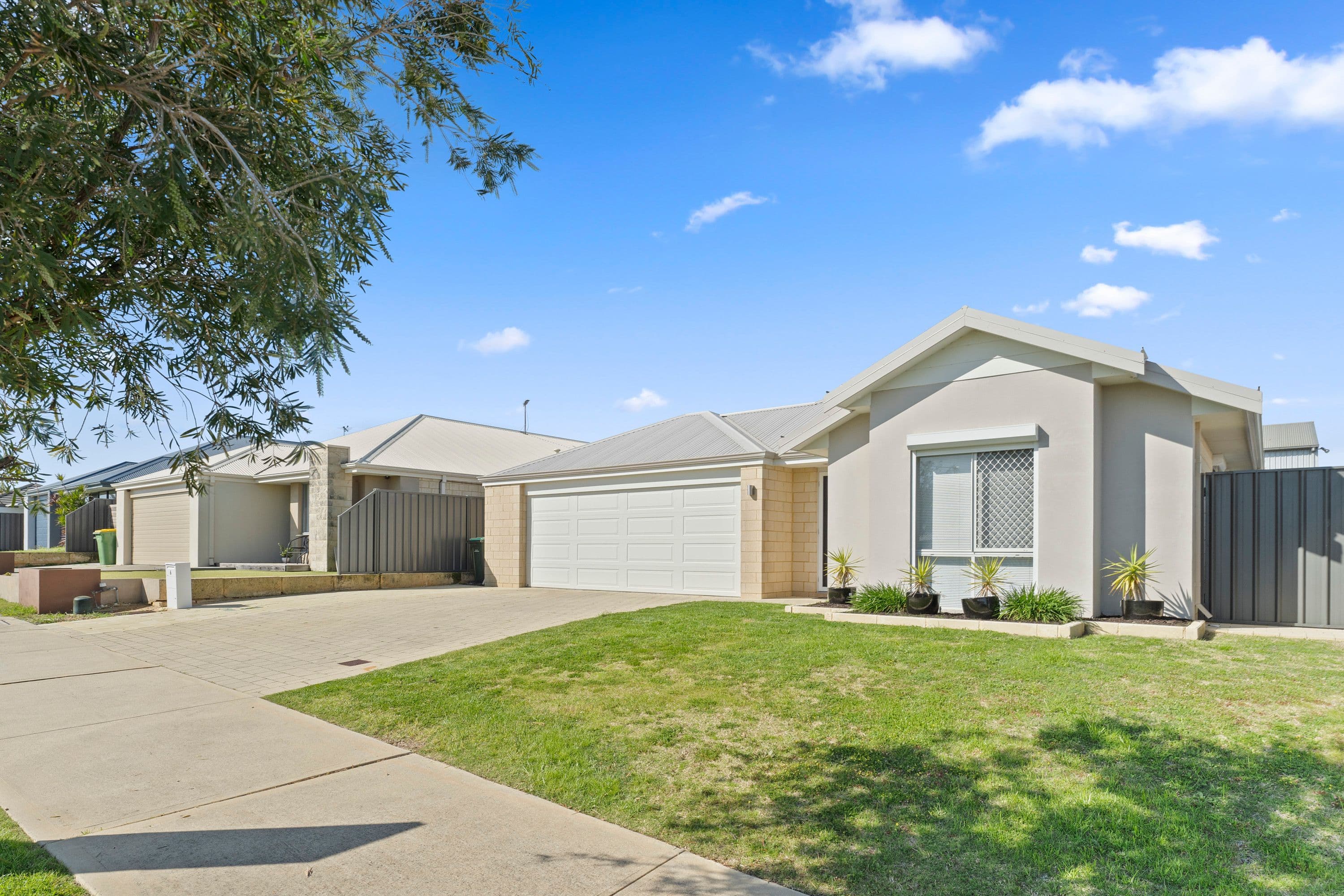 6 Notman Way, Baldivis WA 6171, Baldivis - Thumbnail 2