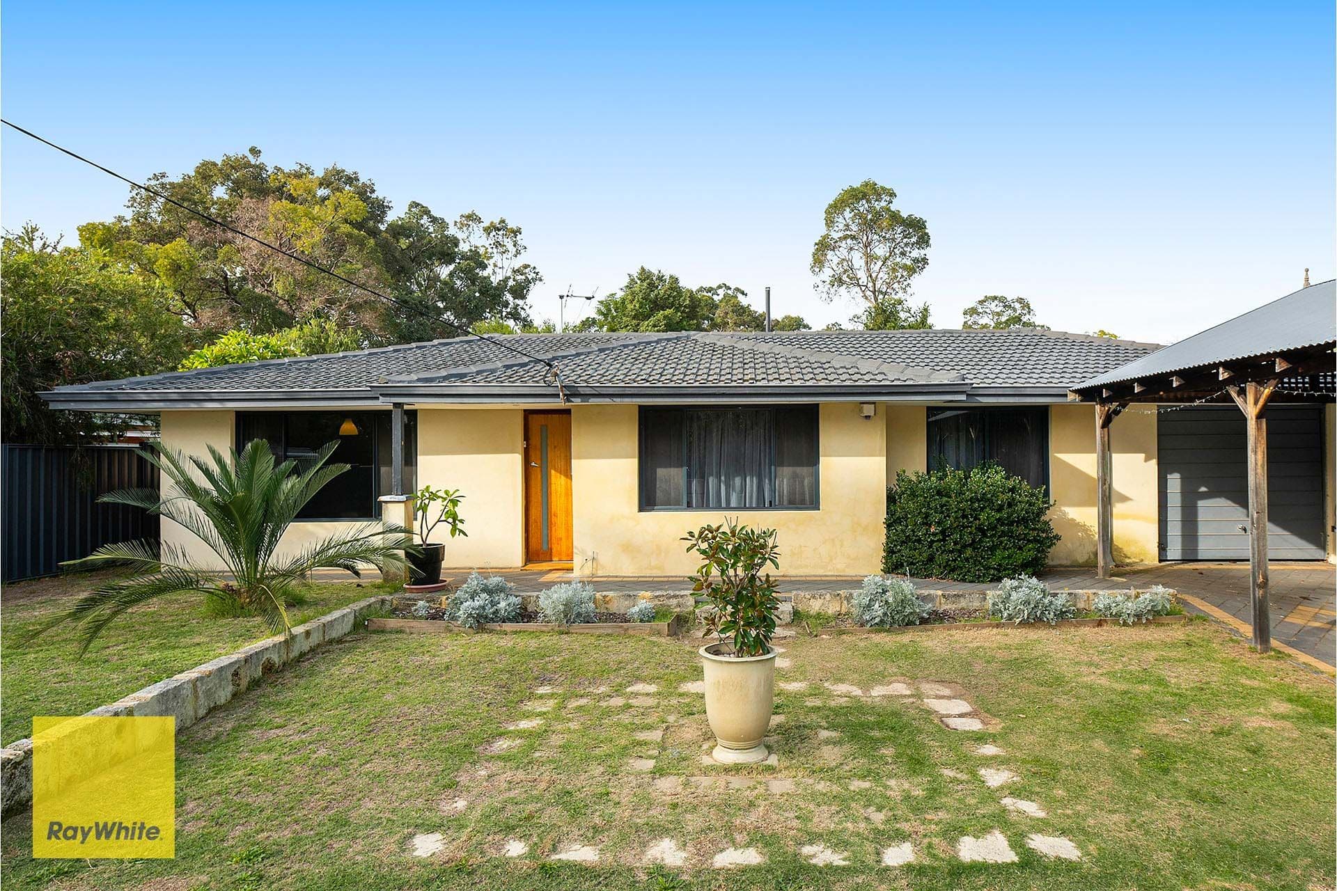 8 Keats Road, Gooseberry Hill WA 6076, Gooseberry Hill - Image 1