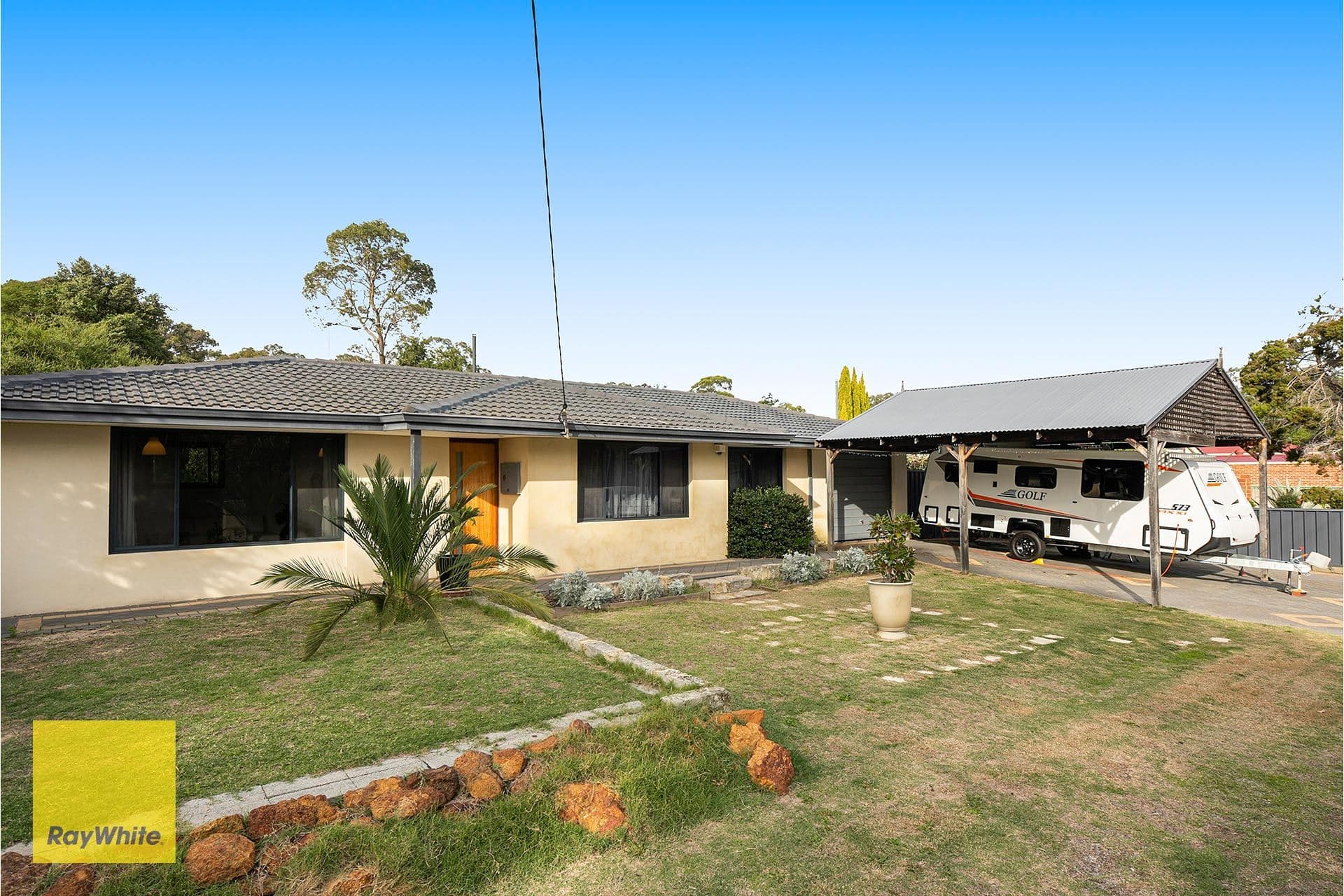 8 Keats Road, Gooseberry Hill WA 6076, Gooseberry Hill - Thumbnail 2